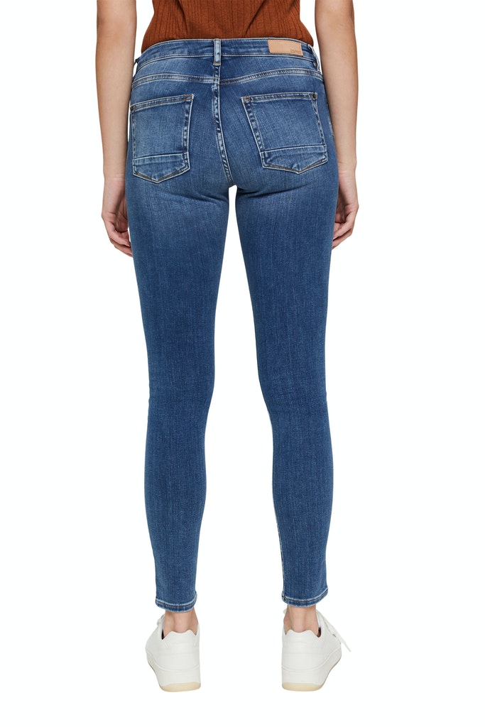 Jeans mit Knopfleiste und Kaschmir-Touch