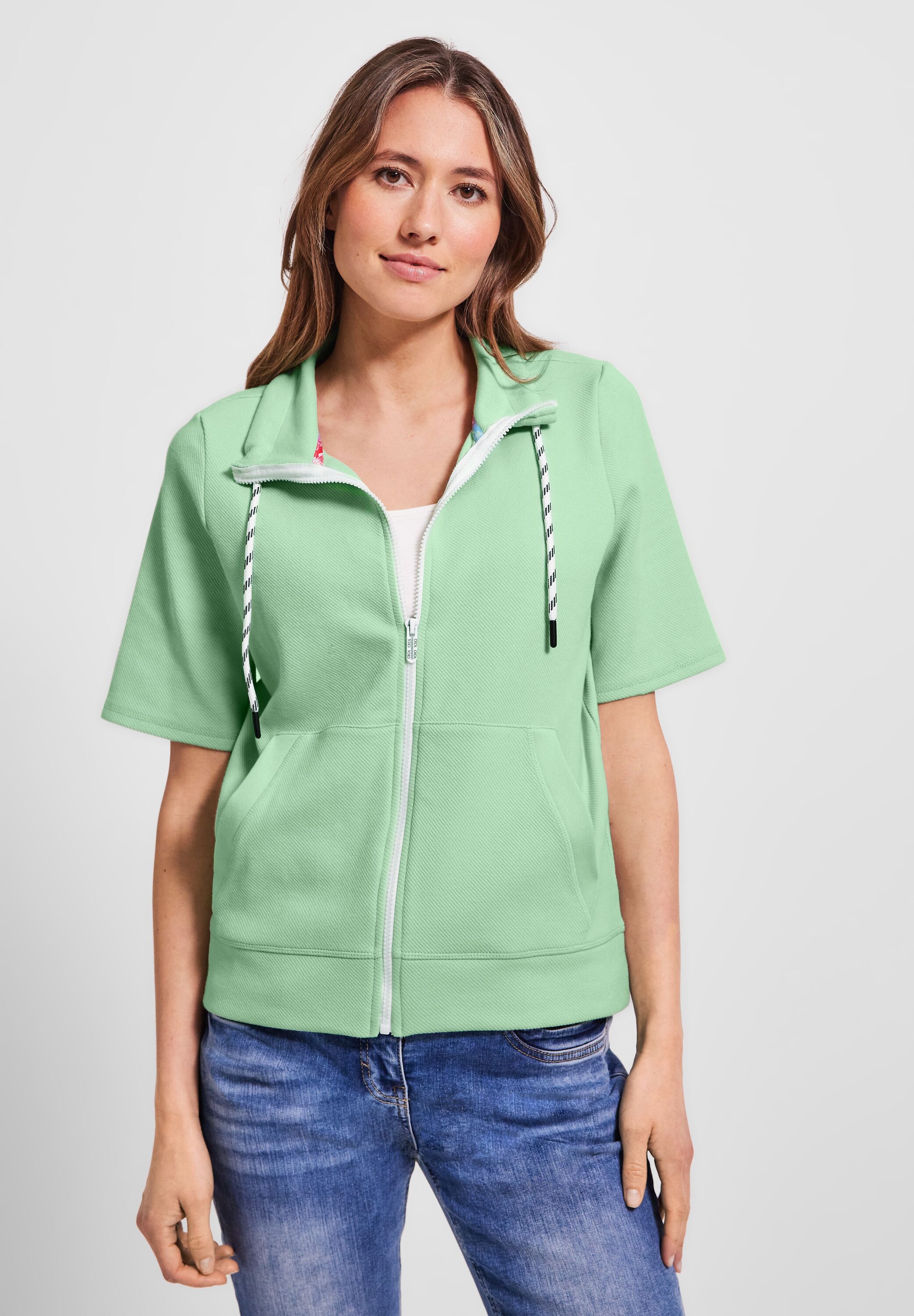 Kurzarm Sweatjacke