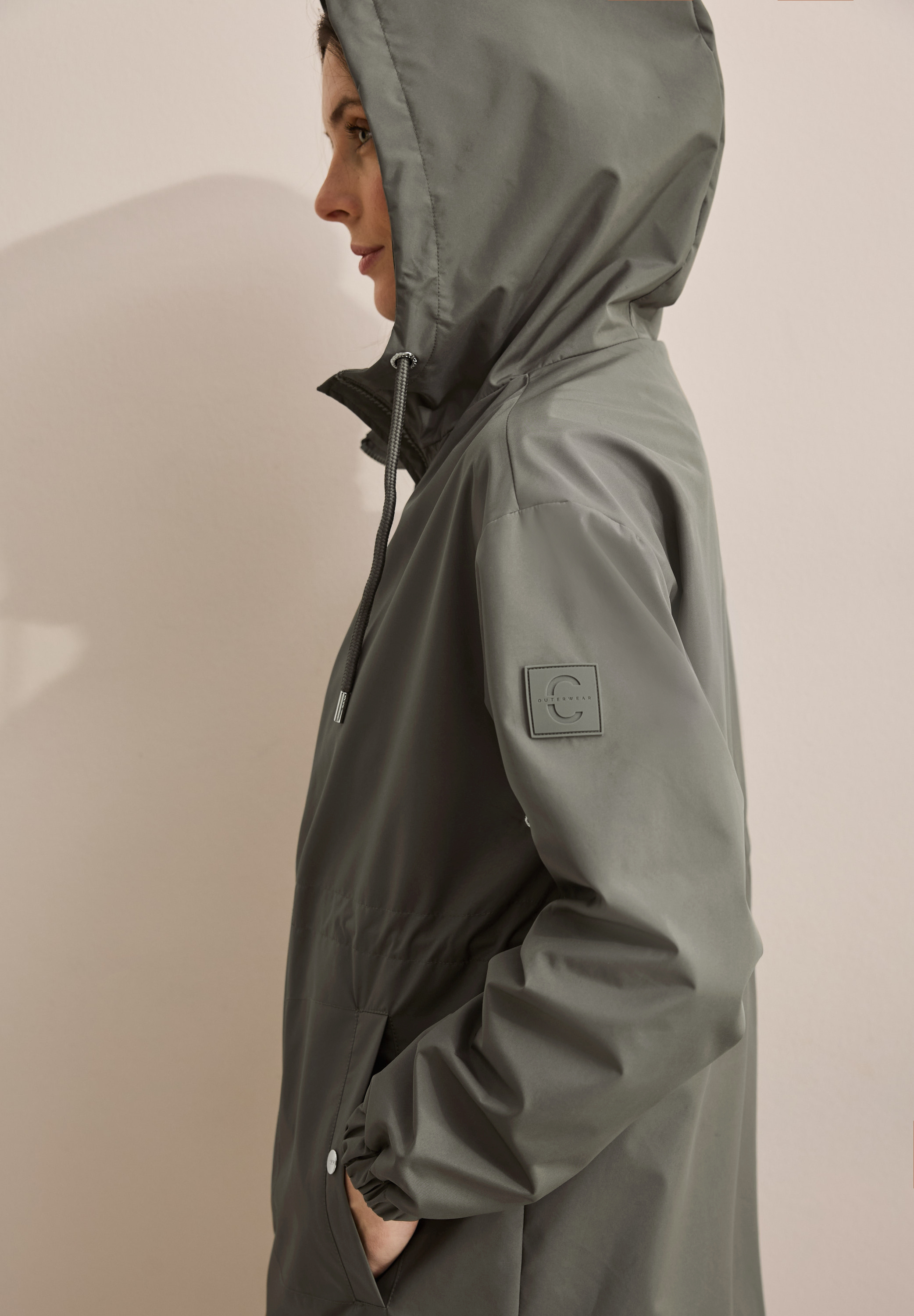Jacke mit Kapuze