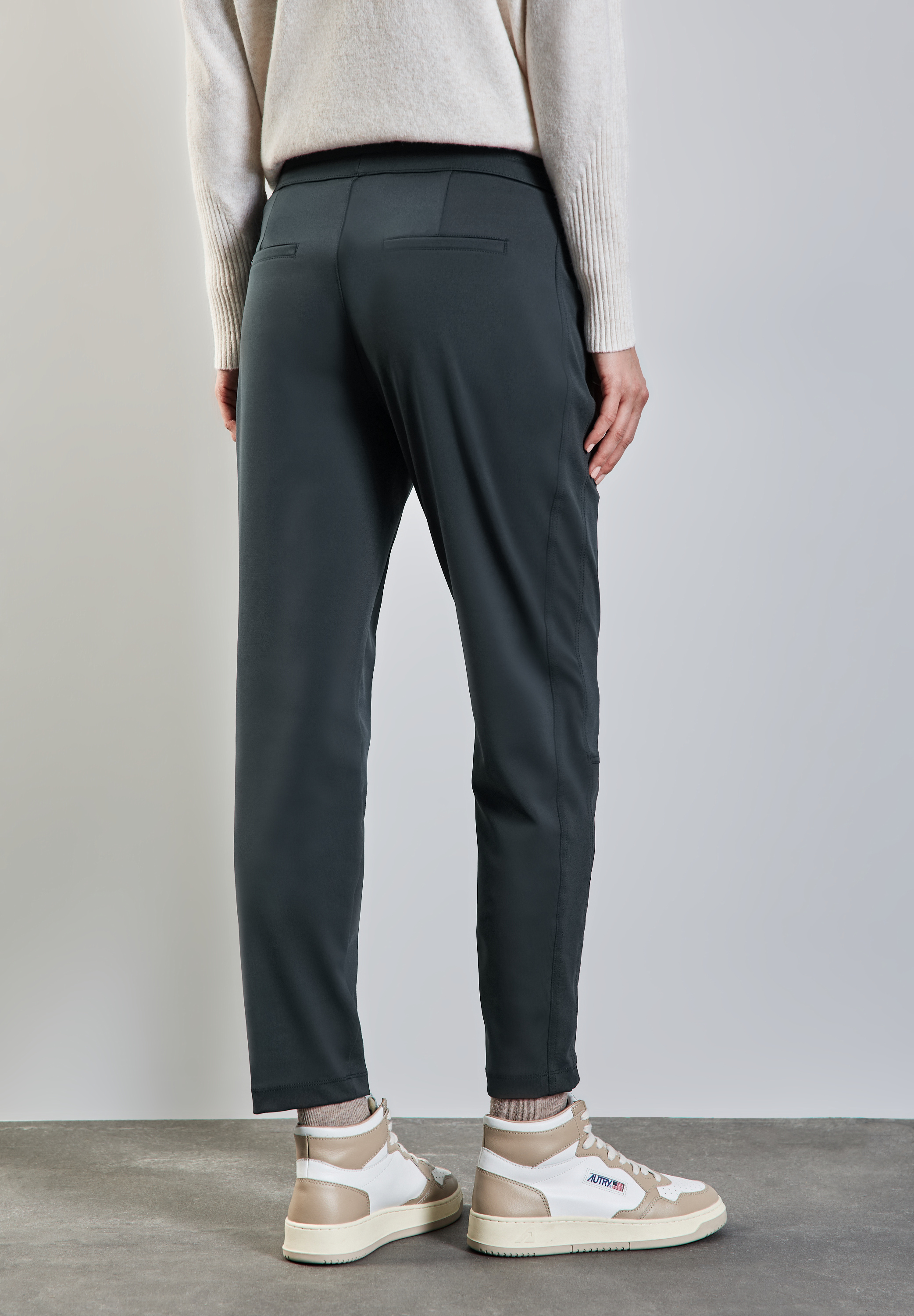 Hose im Loose Fit
