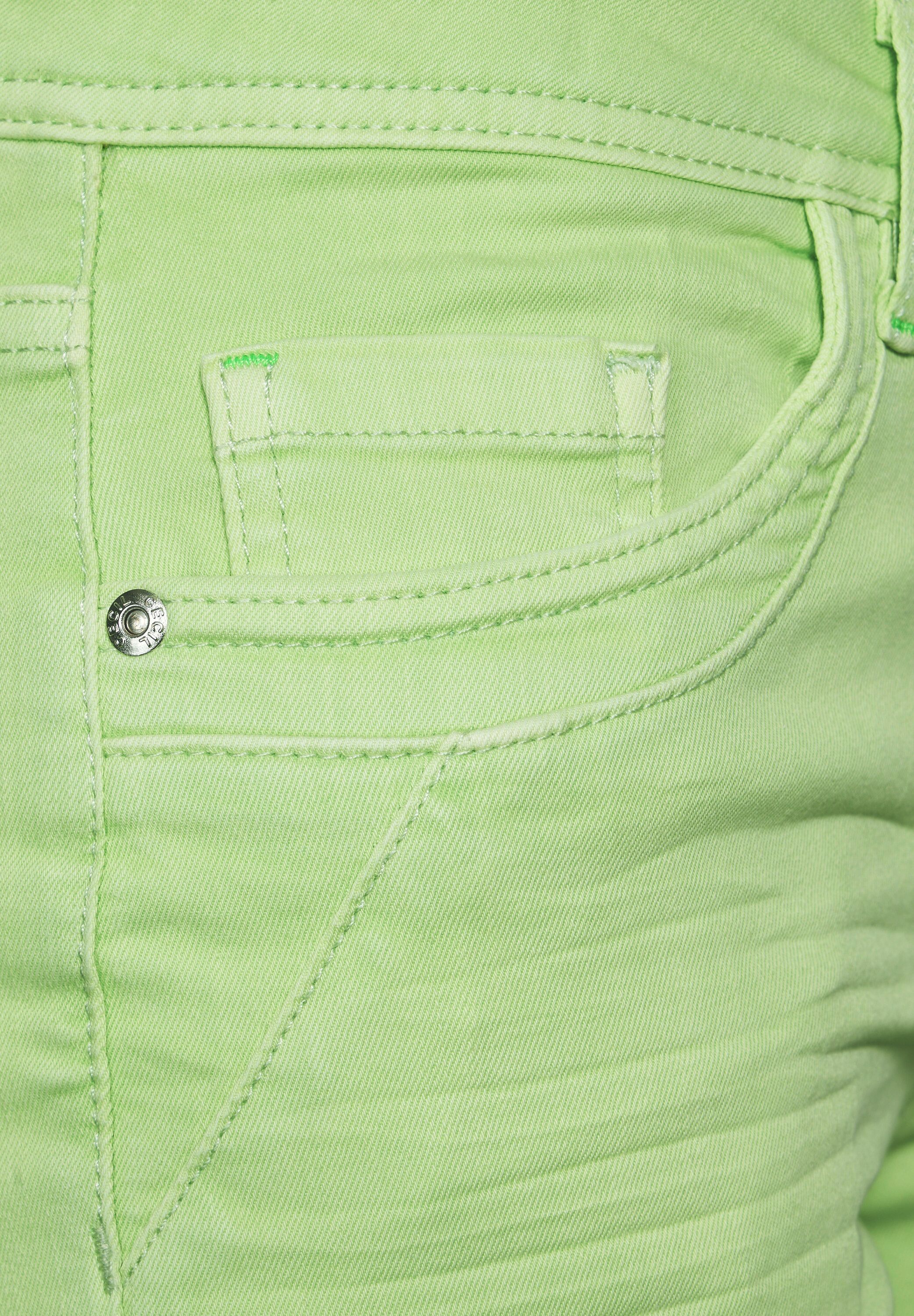 High Waist Jeans