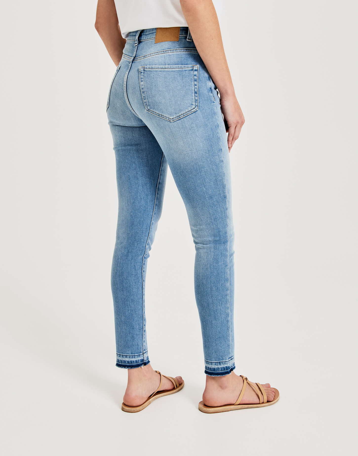 Evita fresh blue