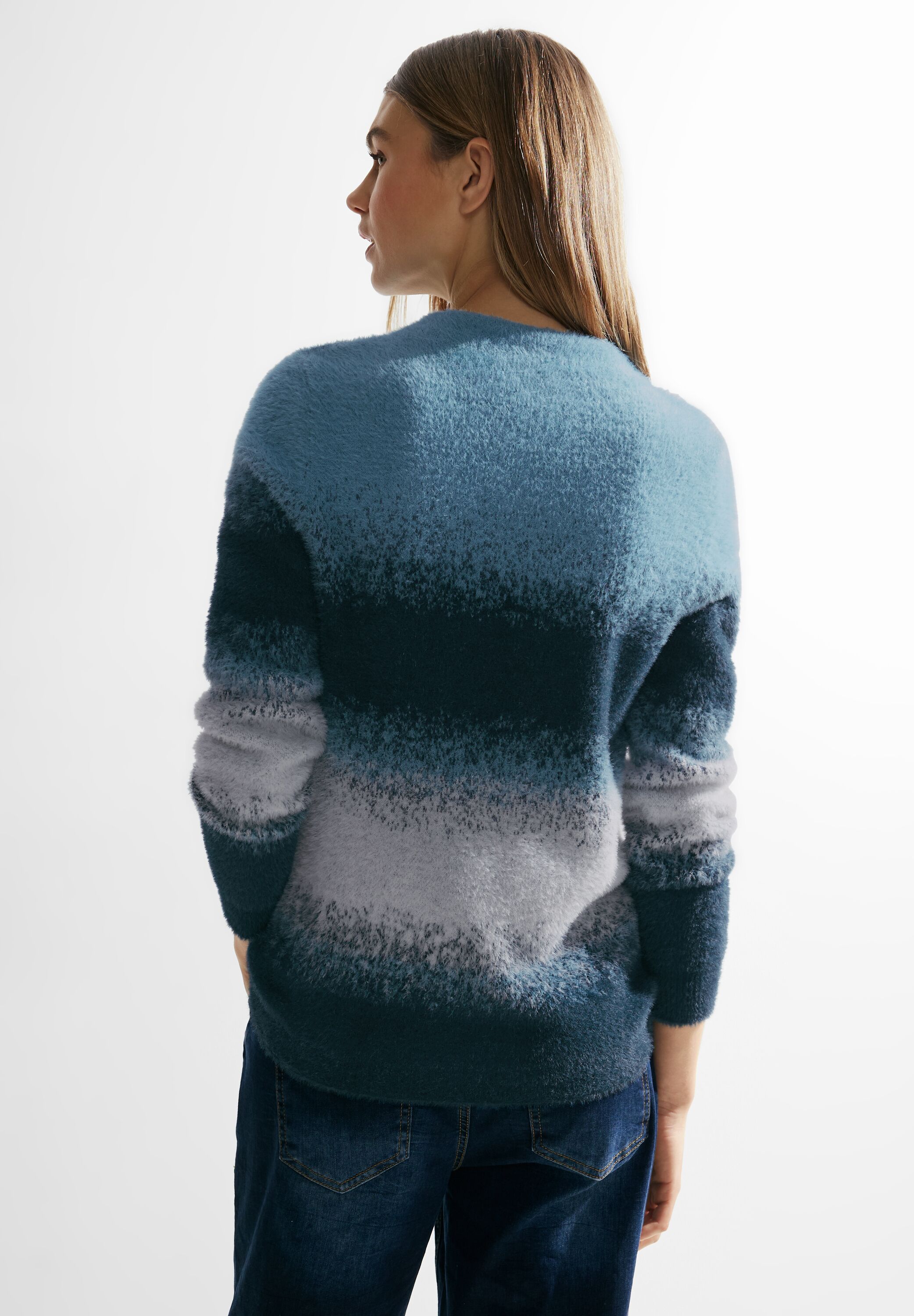 Flauschiger Strickpullover