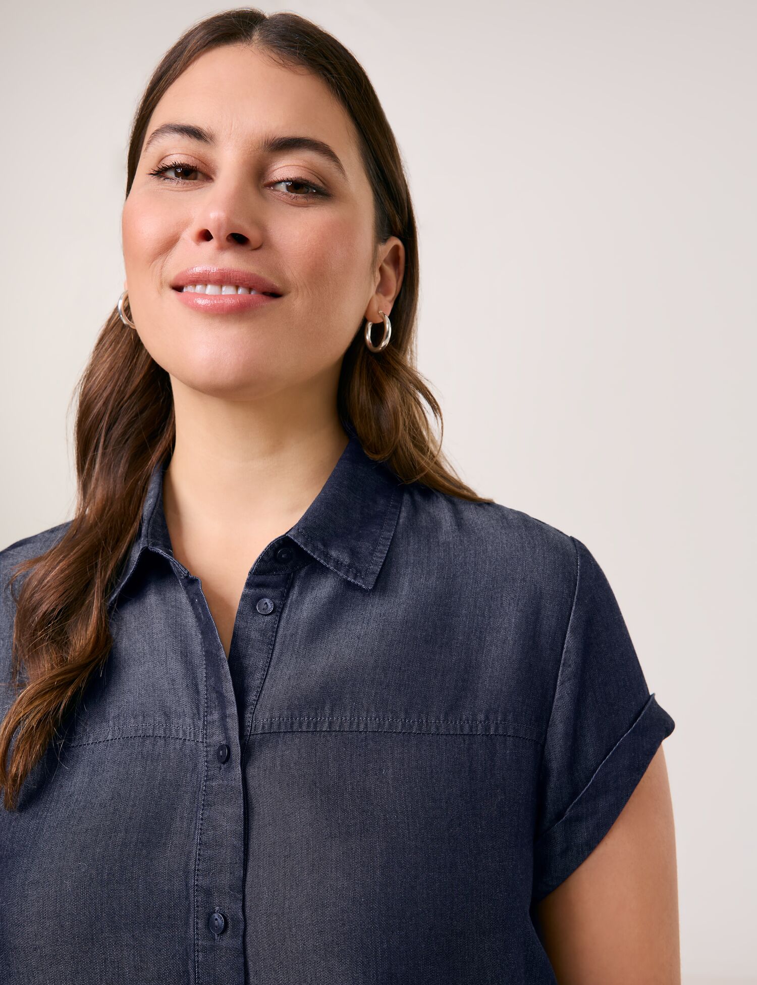 Kurzarmbluse im Jeans-Look