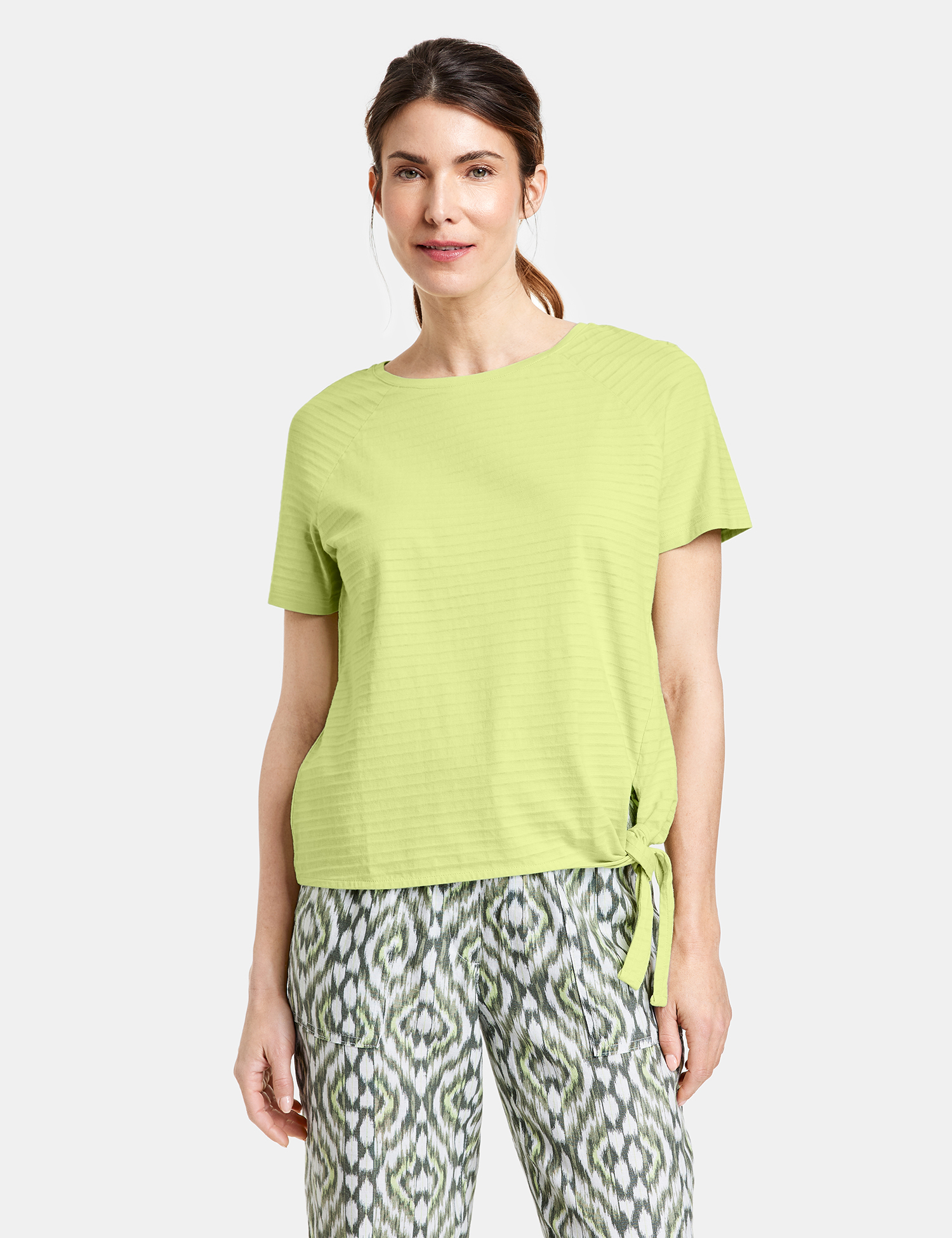 T-Shirt mit Knotendetail