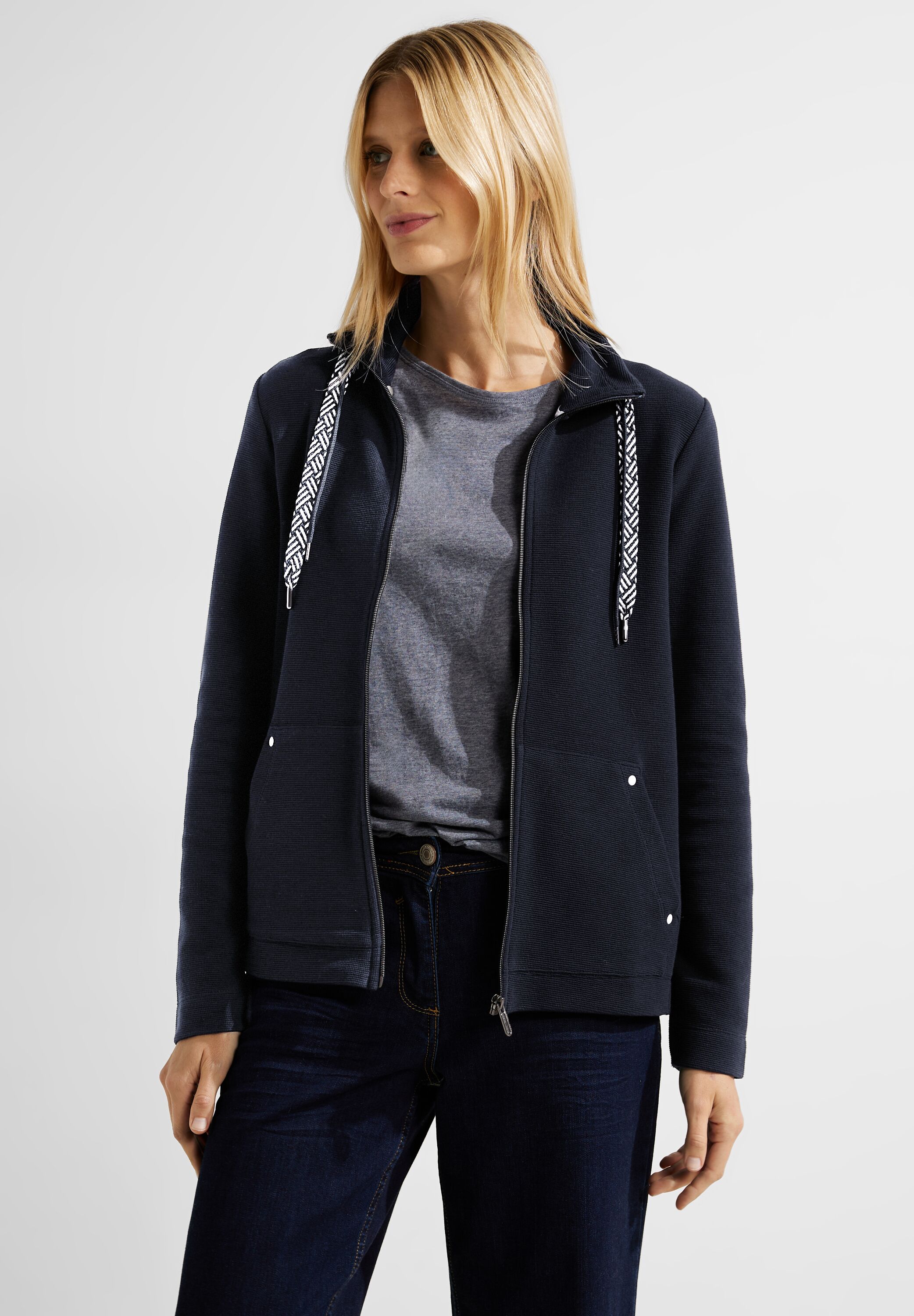 Strukturierte Shirtjacke