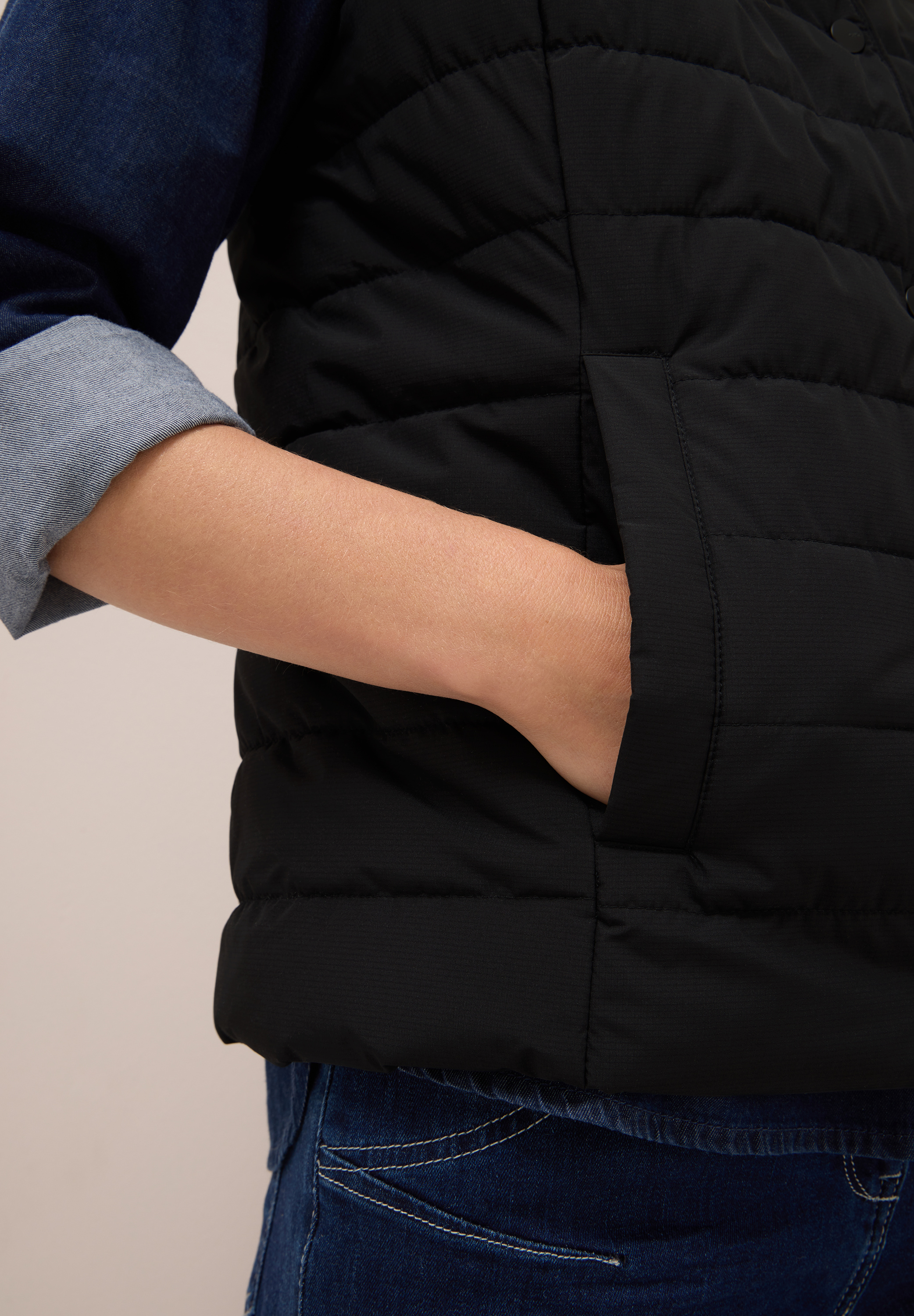 Weste zum Unterziehen