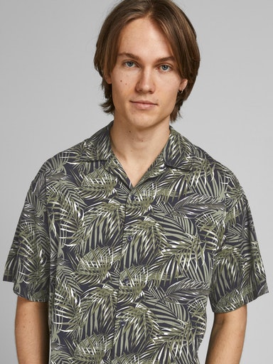 JPRBLALEAF RESORT SHIRT S/S LTN