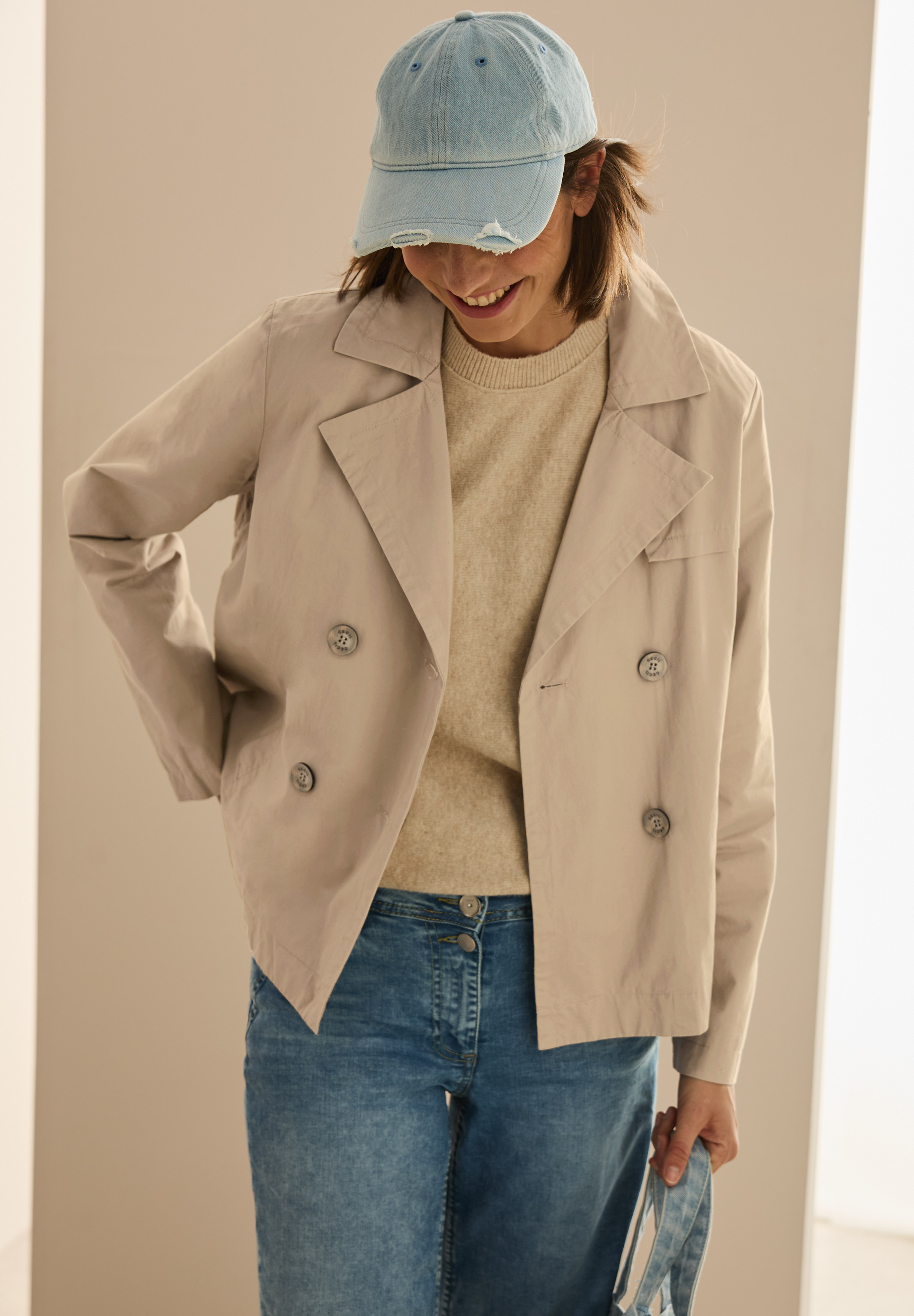 Kurze Trenchcoat