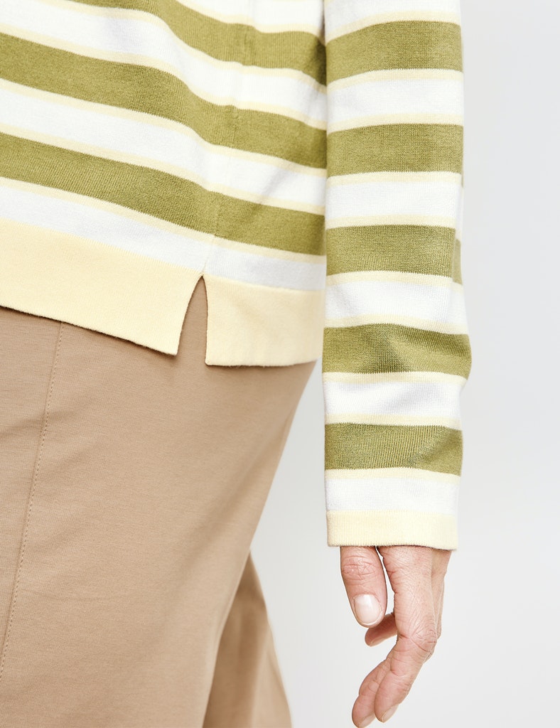 Leichter Ringelpullover