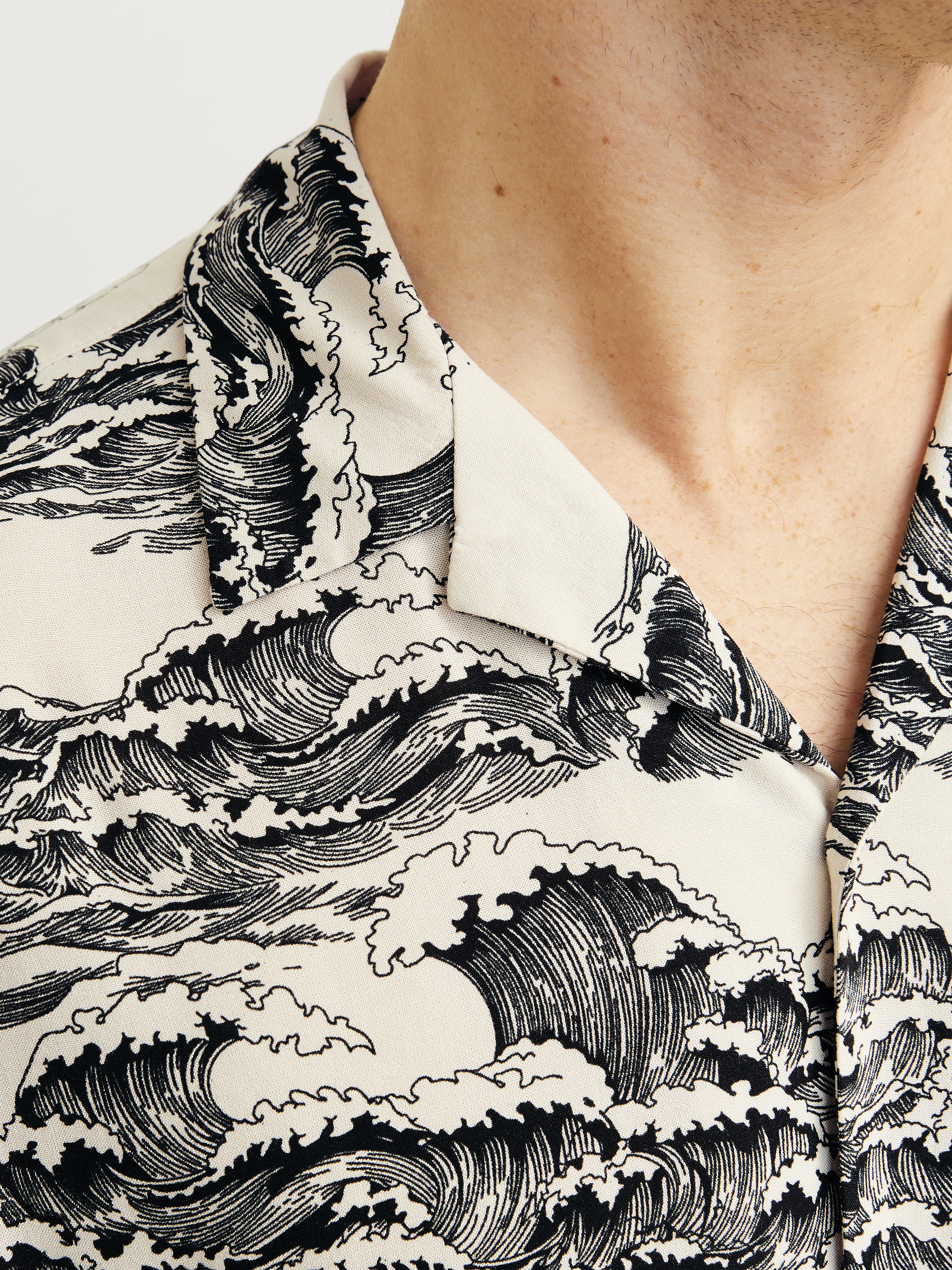 JJJEFF AOP RESORT SHIRT SS