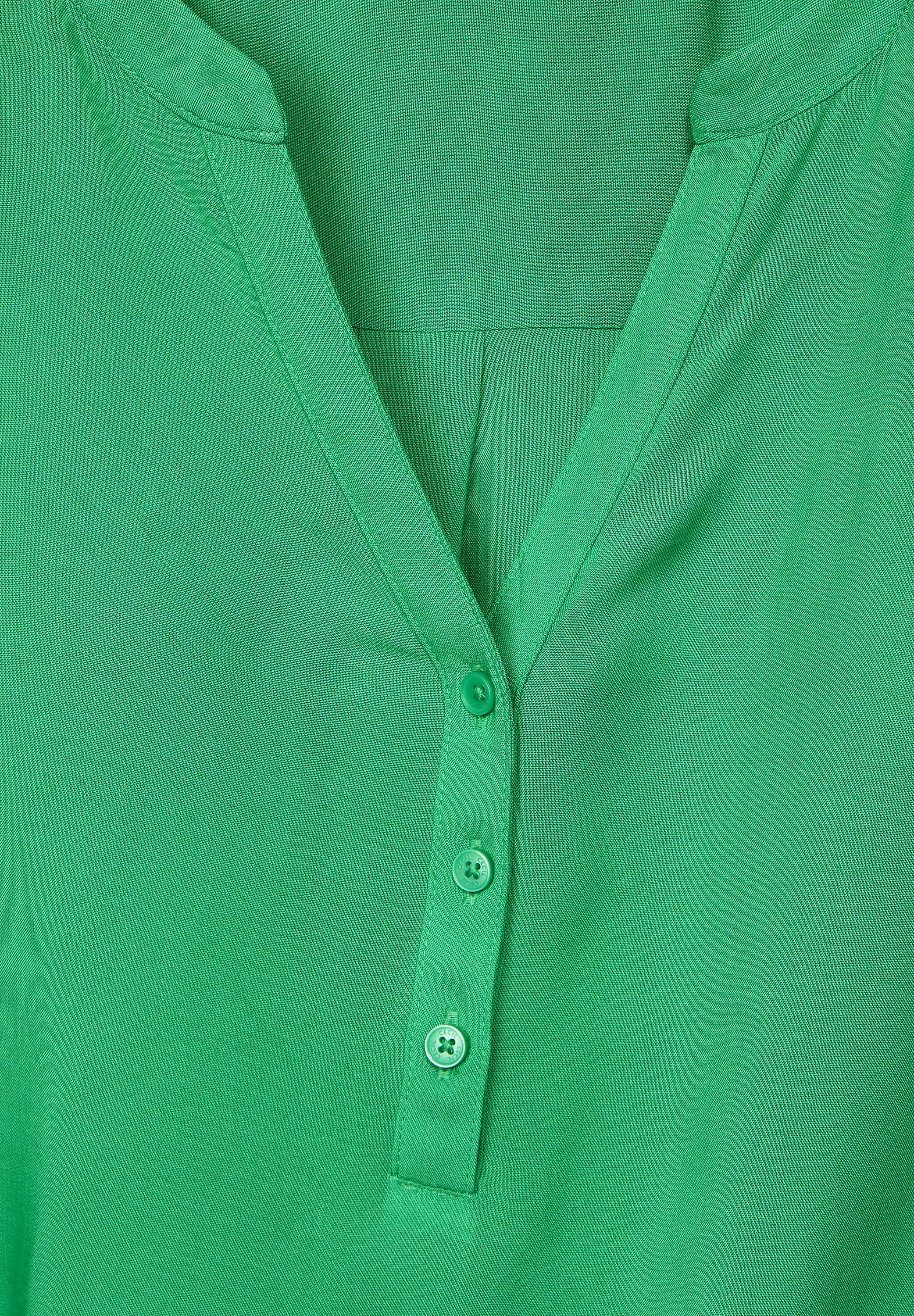 Bluse mit Elastiksaum