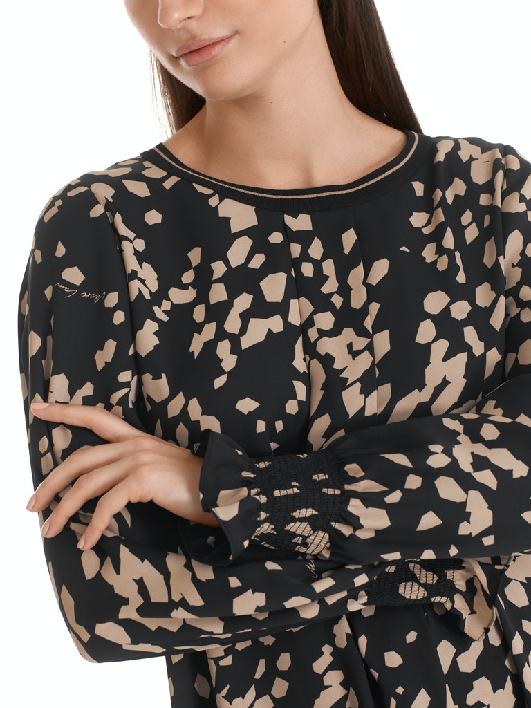 Leichtes Kleid mit Graphic- Muster