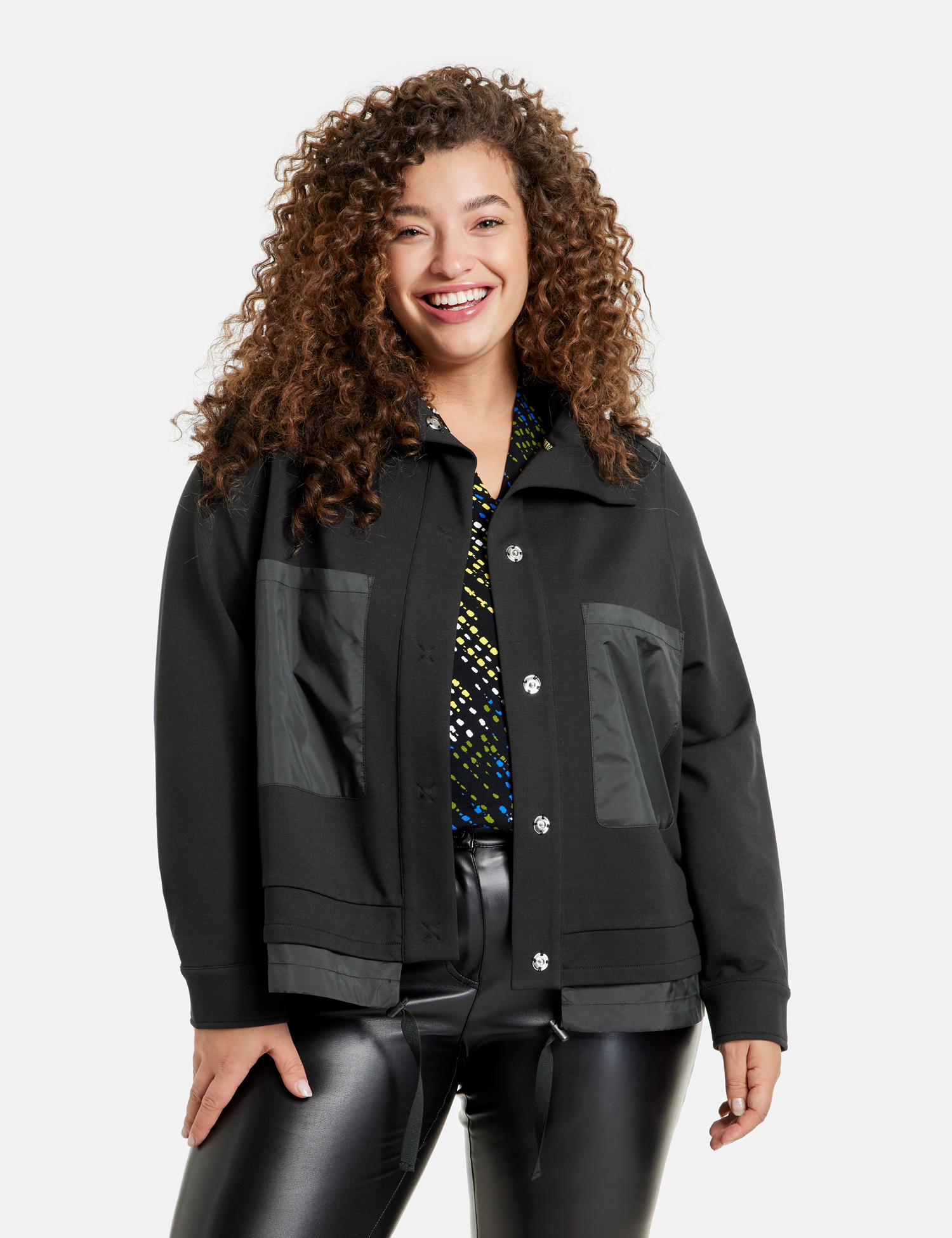 Sweatjacke mit Material-Patch