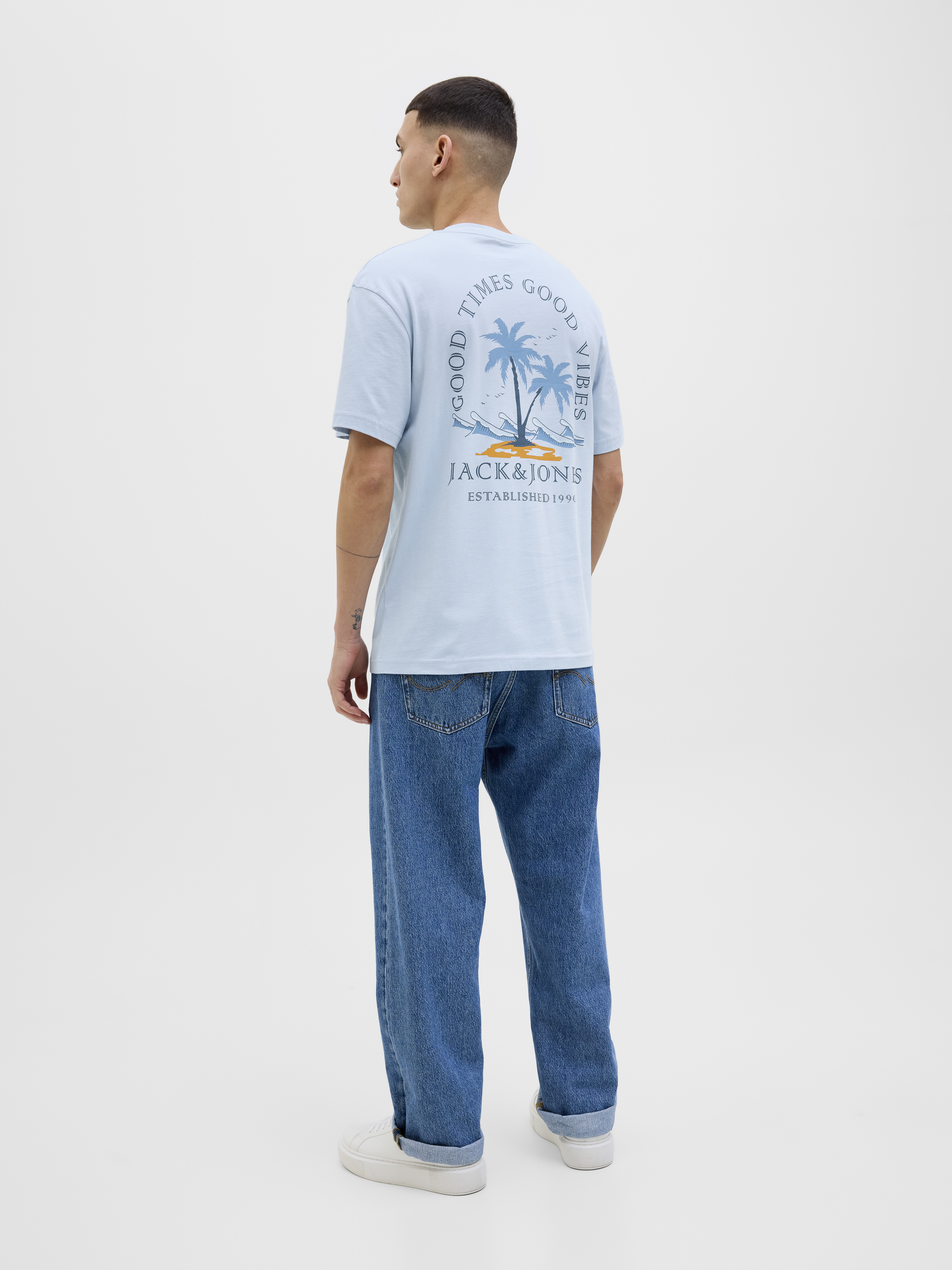 JJSUMMER VIBES TEE SS CREW NECK LN