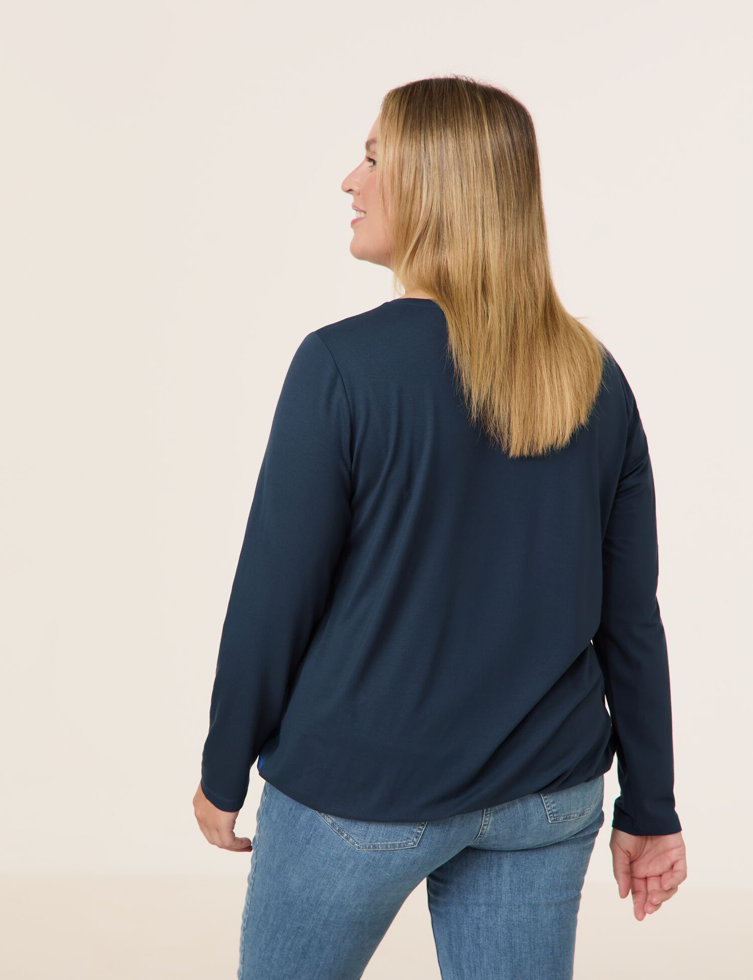 Langarmshirt mit Material-Patch