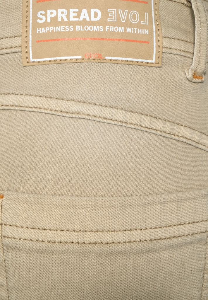 Slim Fit Hose in Inch 32