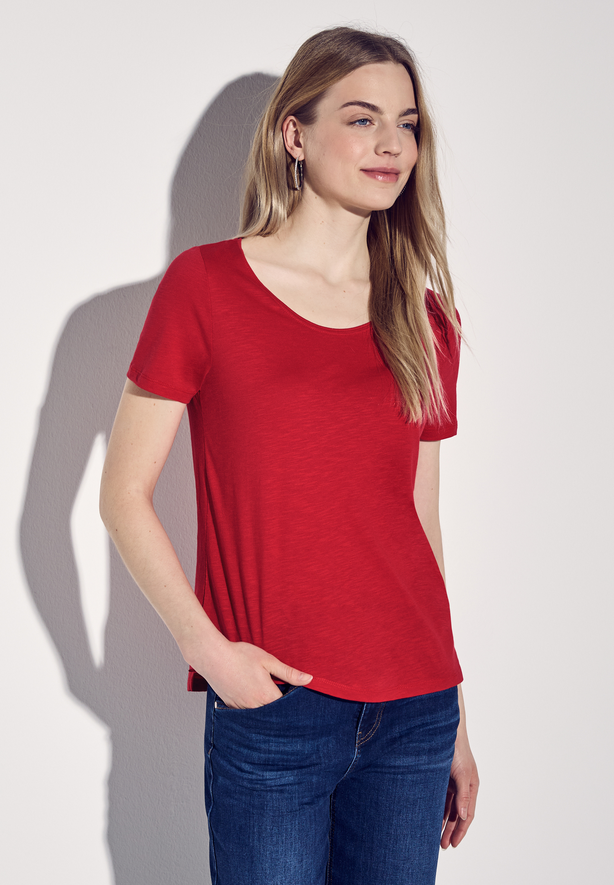 Basic T-Shirt in Unifarbe