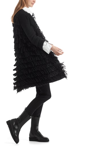 Fransenjacke Knitted in Germany