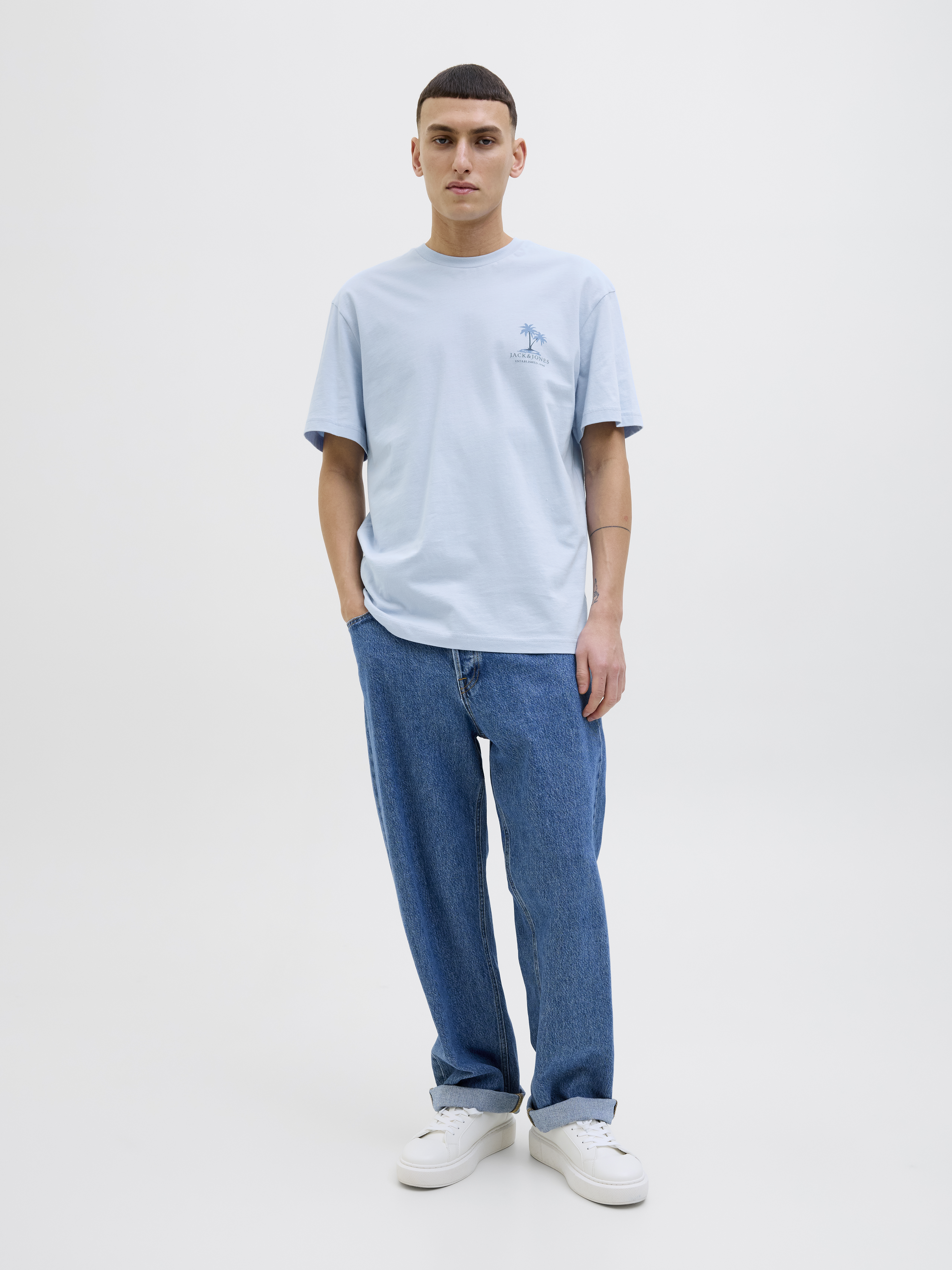 JJSUMMER VIBES TEE SS CREW NECK LN
