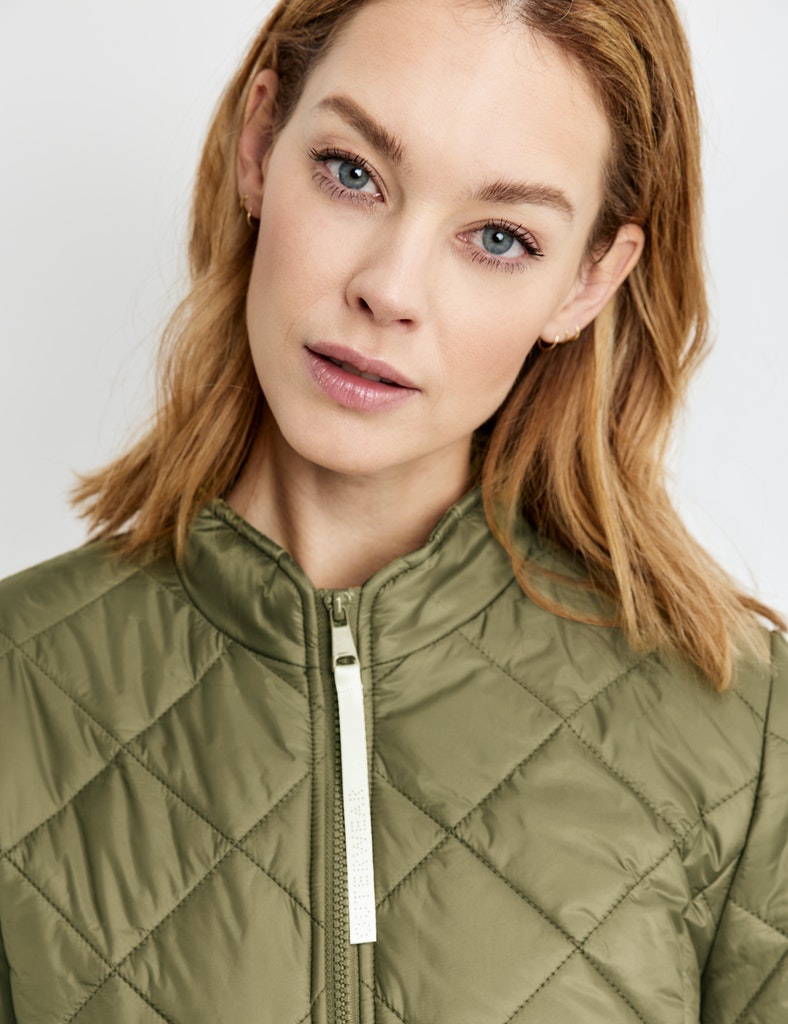 Jacke mit Rautenstepp
