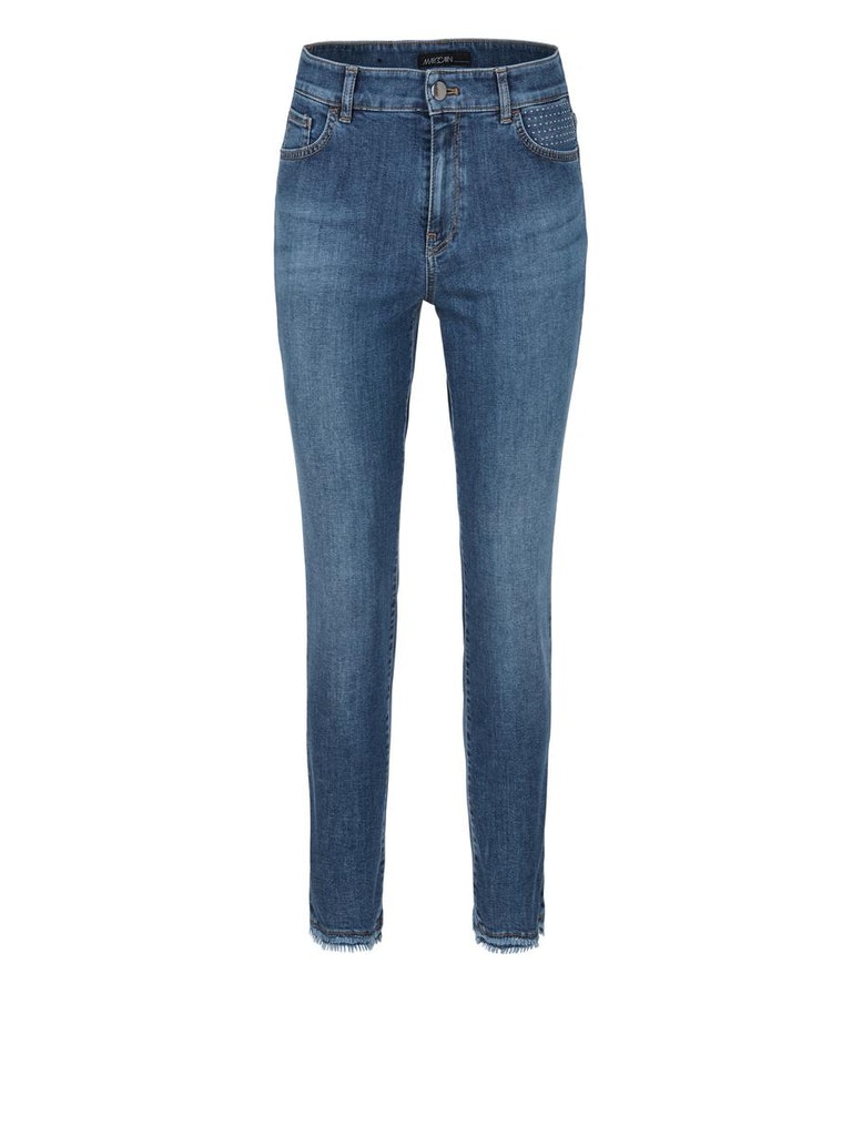 Jeans mit Nieten