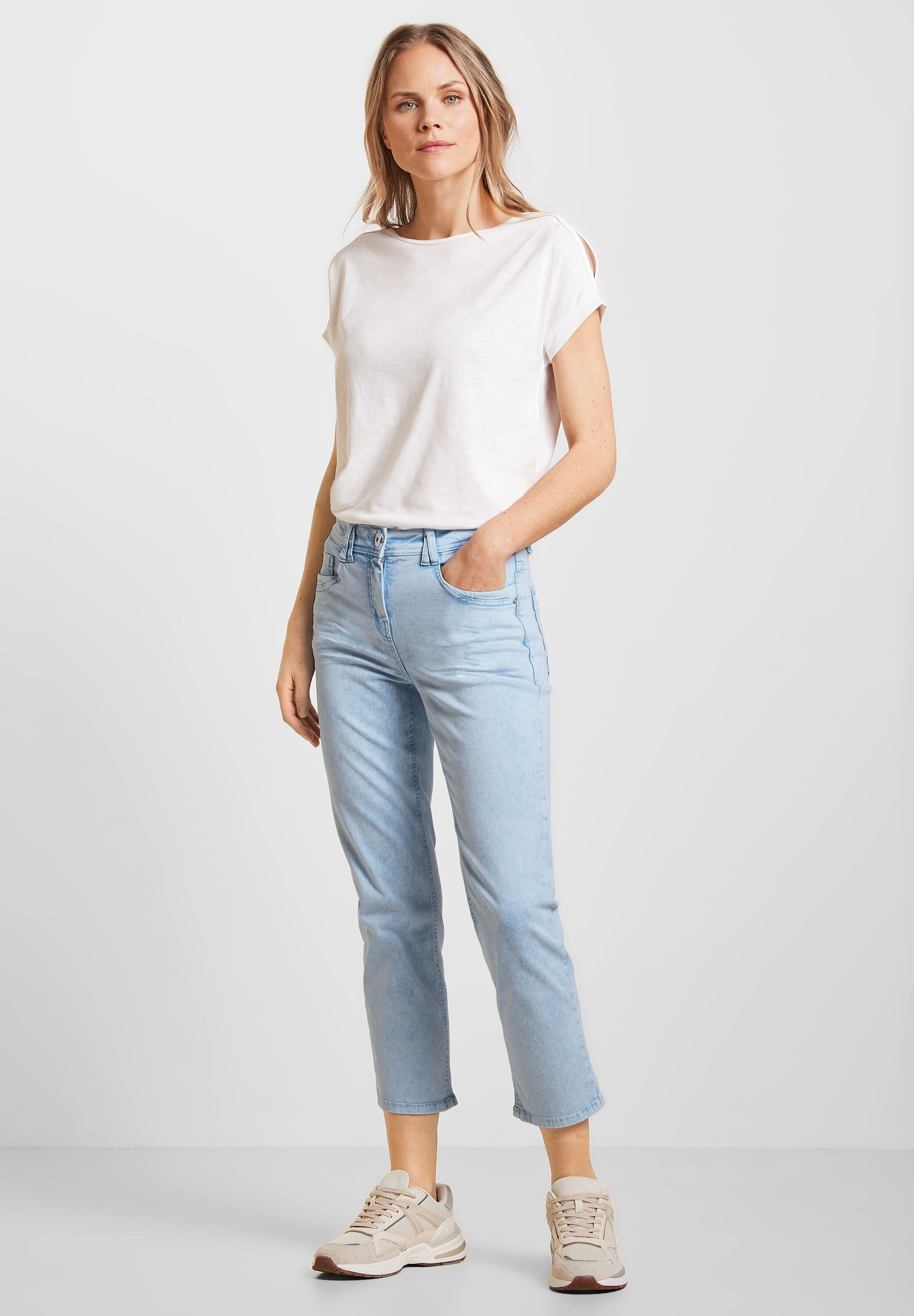 Slim Fit Coloured Jeans
