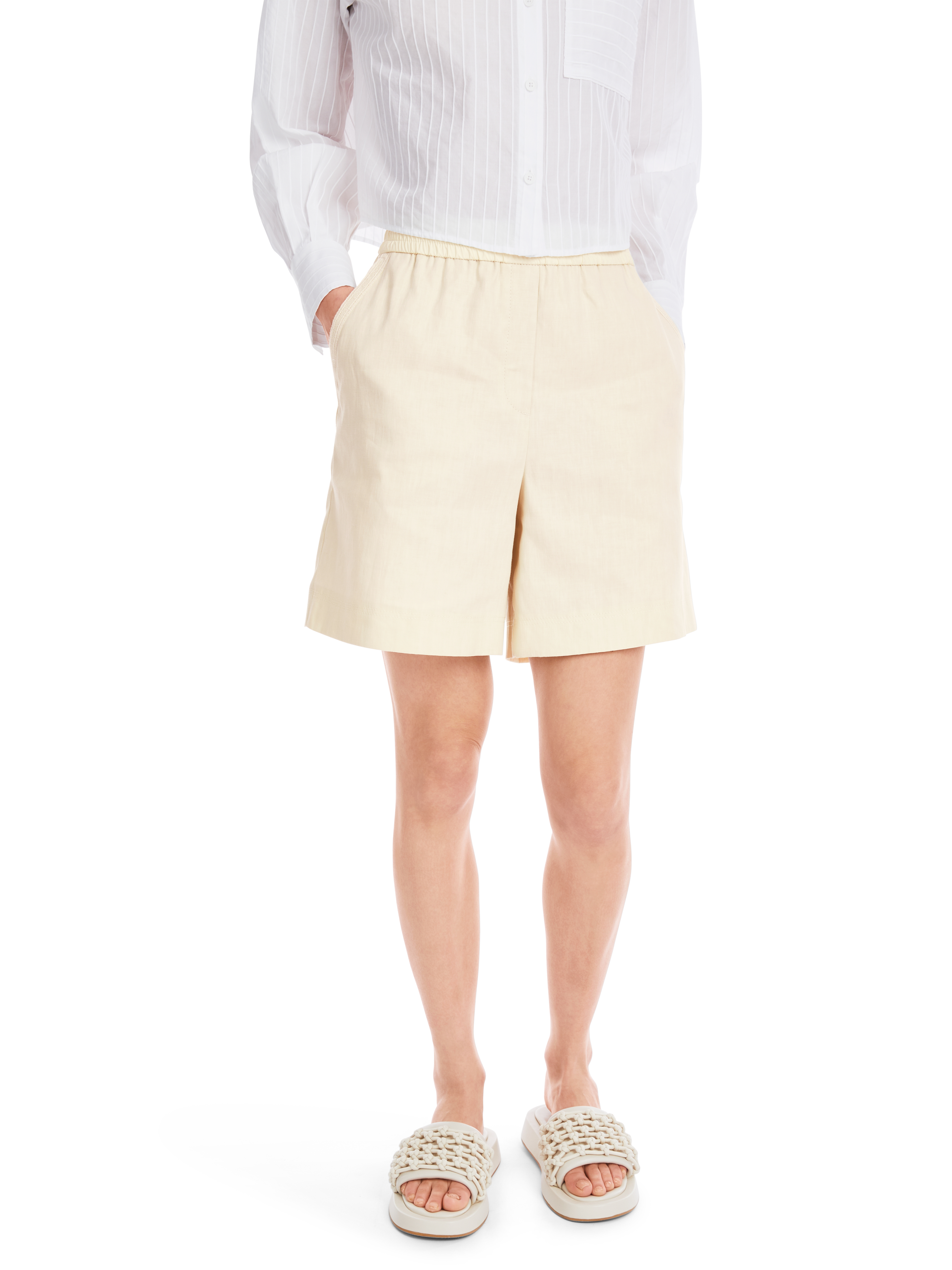 Modell WILLMAR mit Leinen