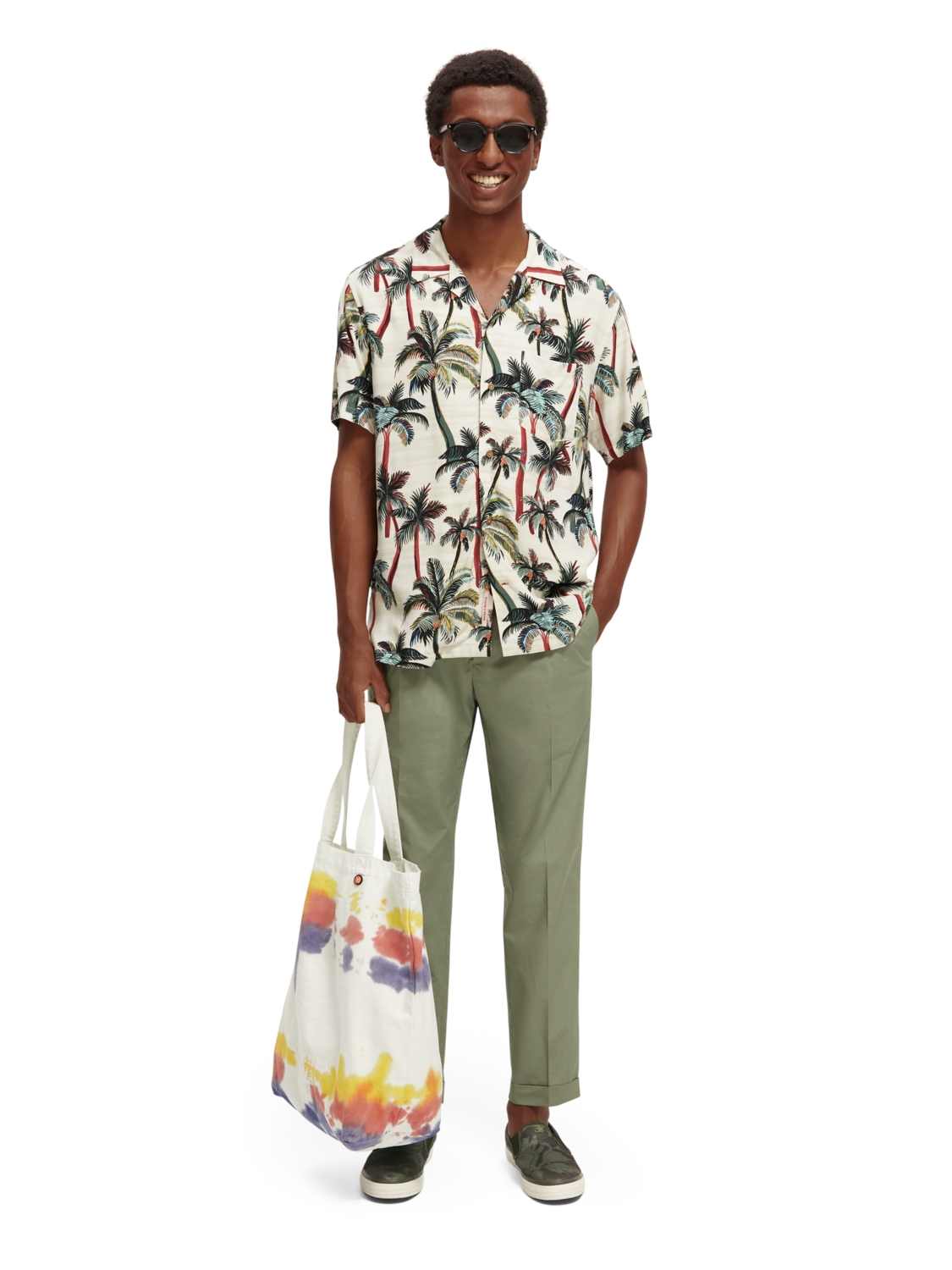 Short sleeved printed camp shirt