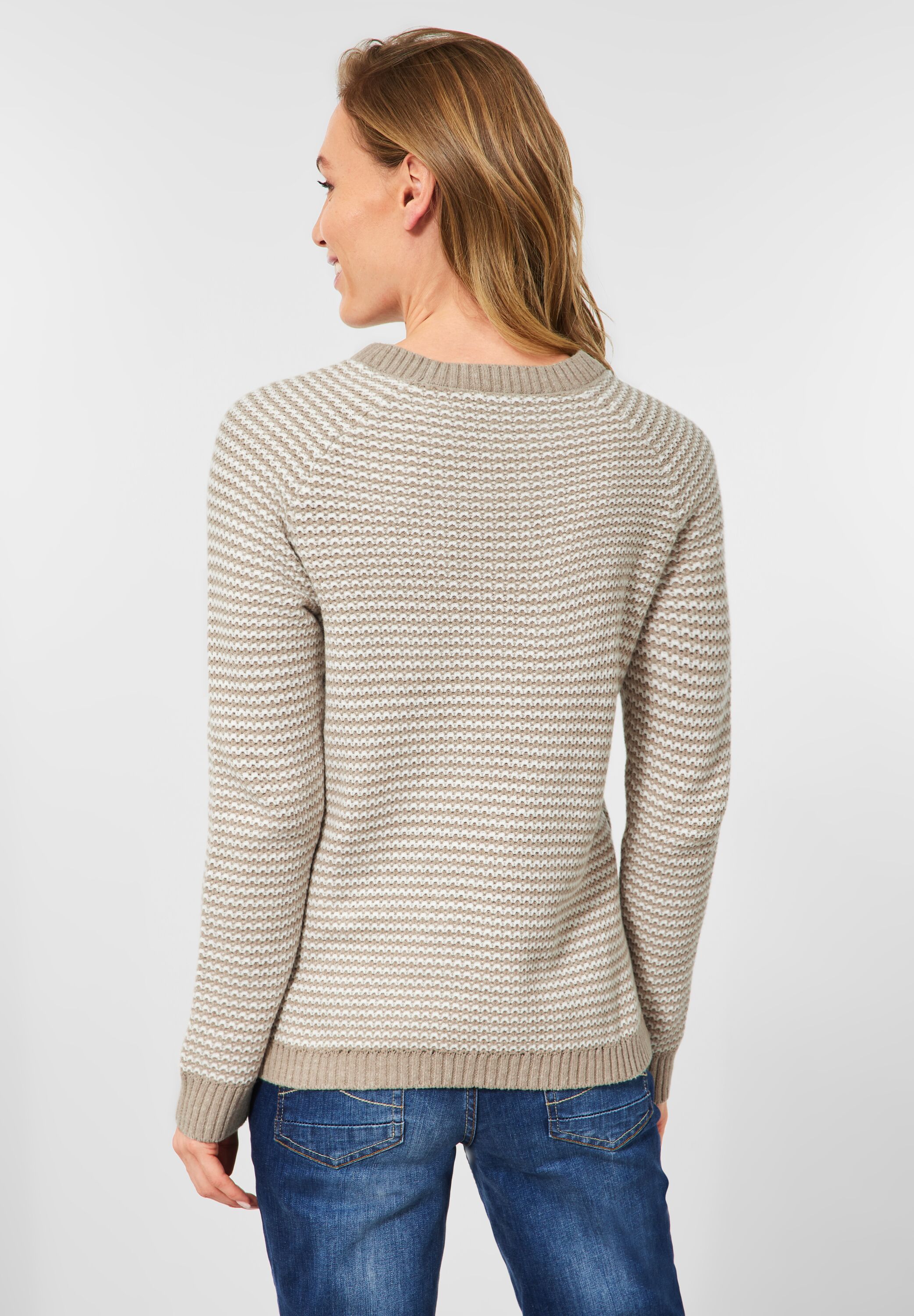 Pullover mit Struktur