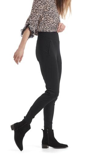 Stretchhose mit hohem Bund