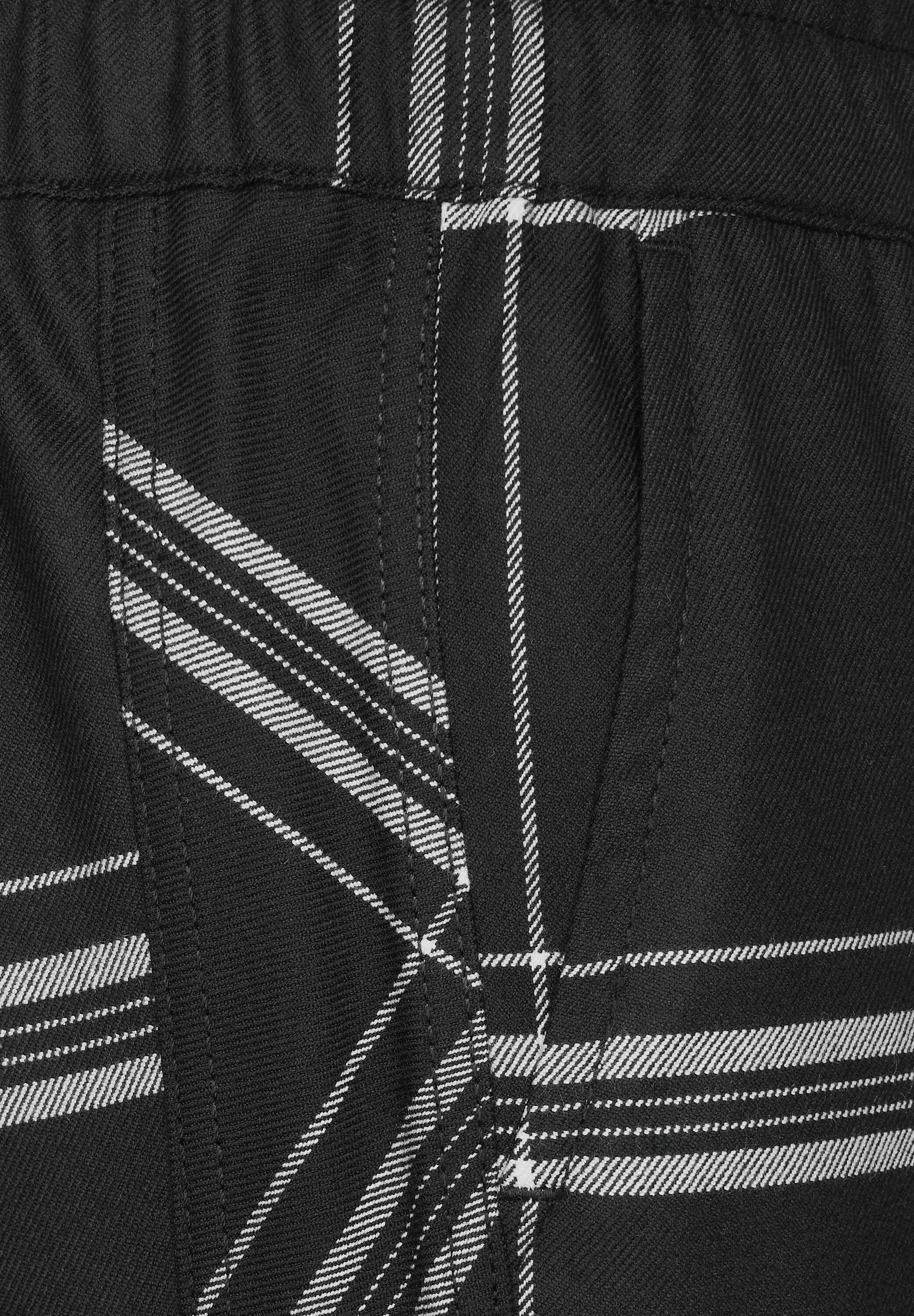Loose Fit Karohose