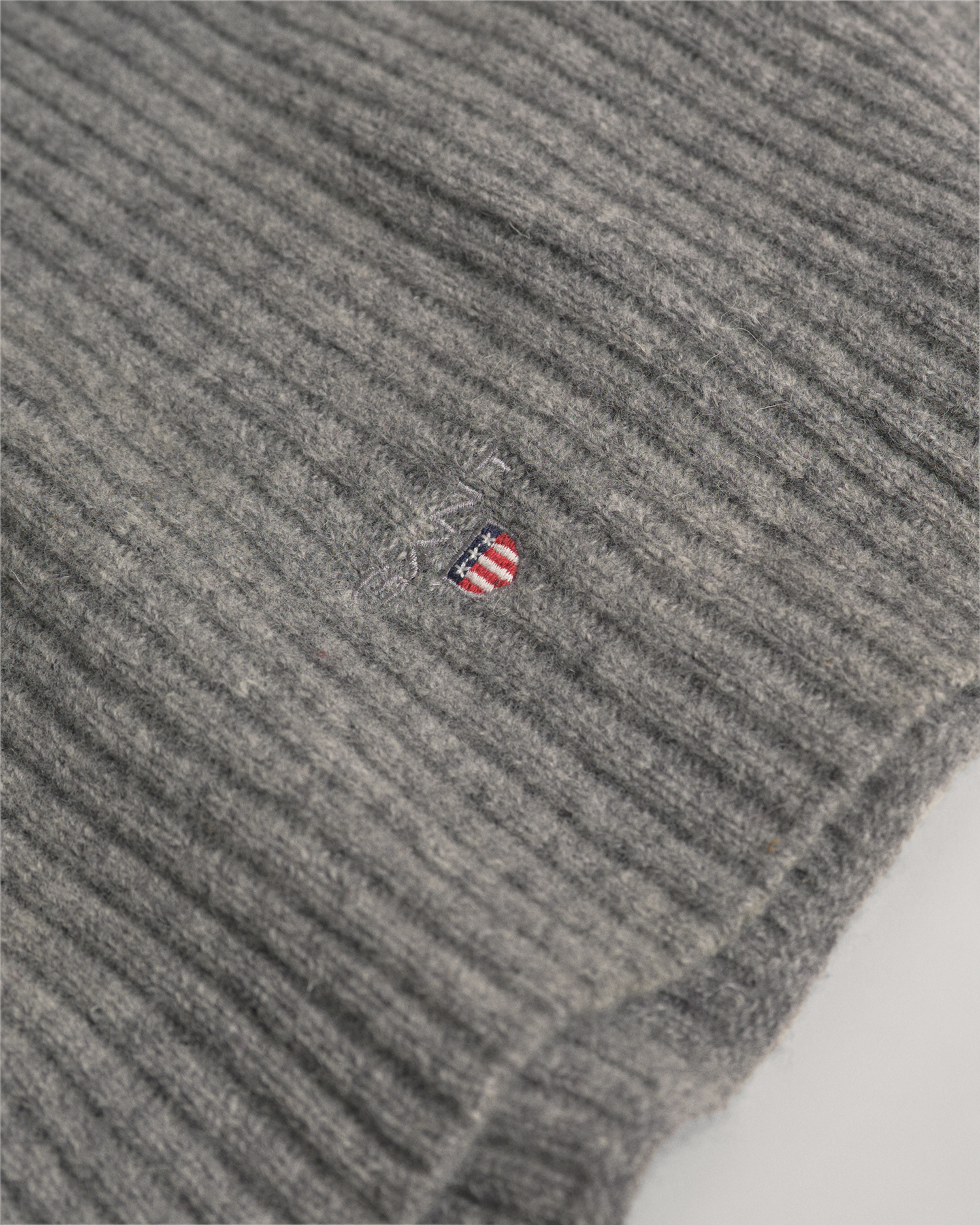 Strickschal aus Wolle