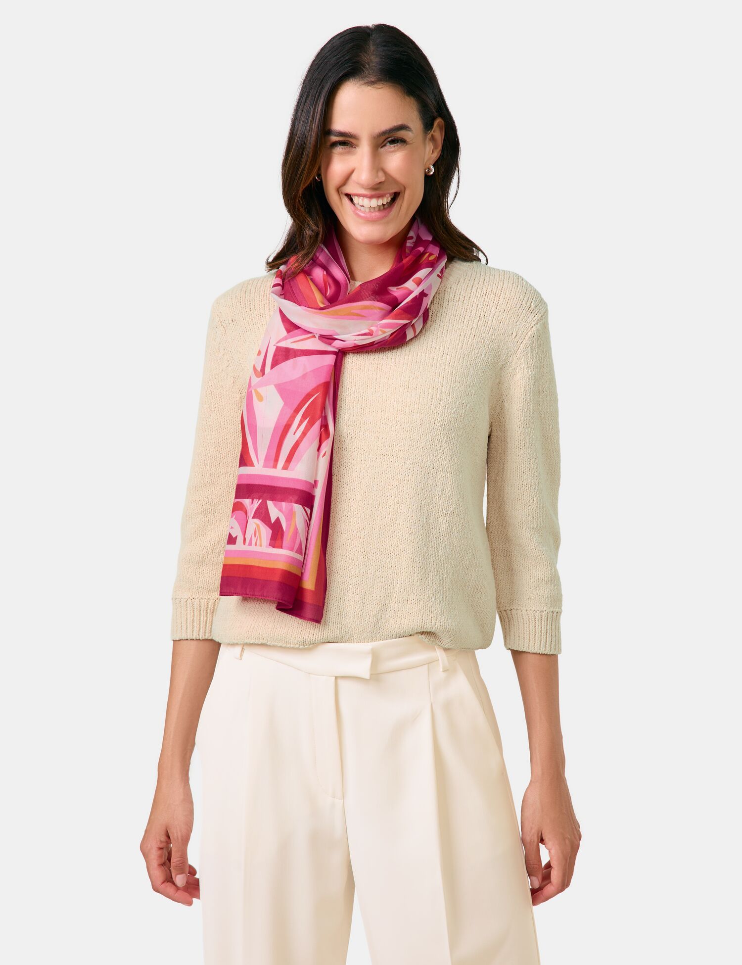 Softer Schal mit floralem Dessin