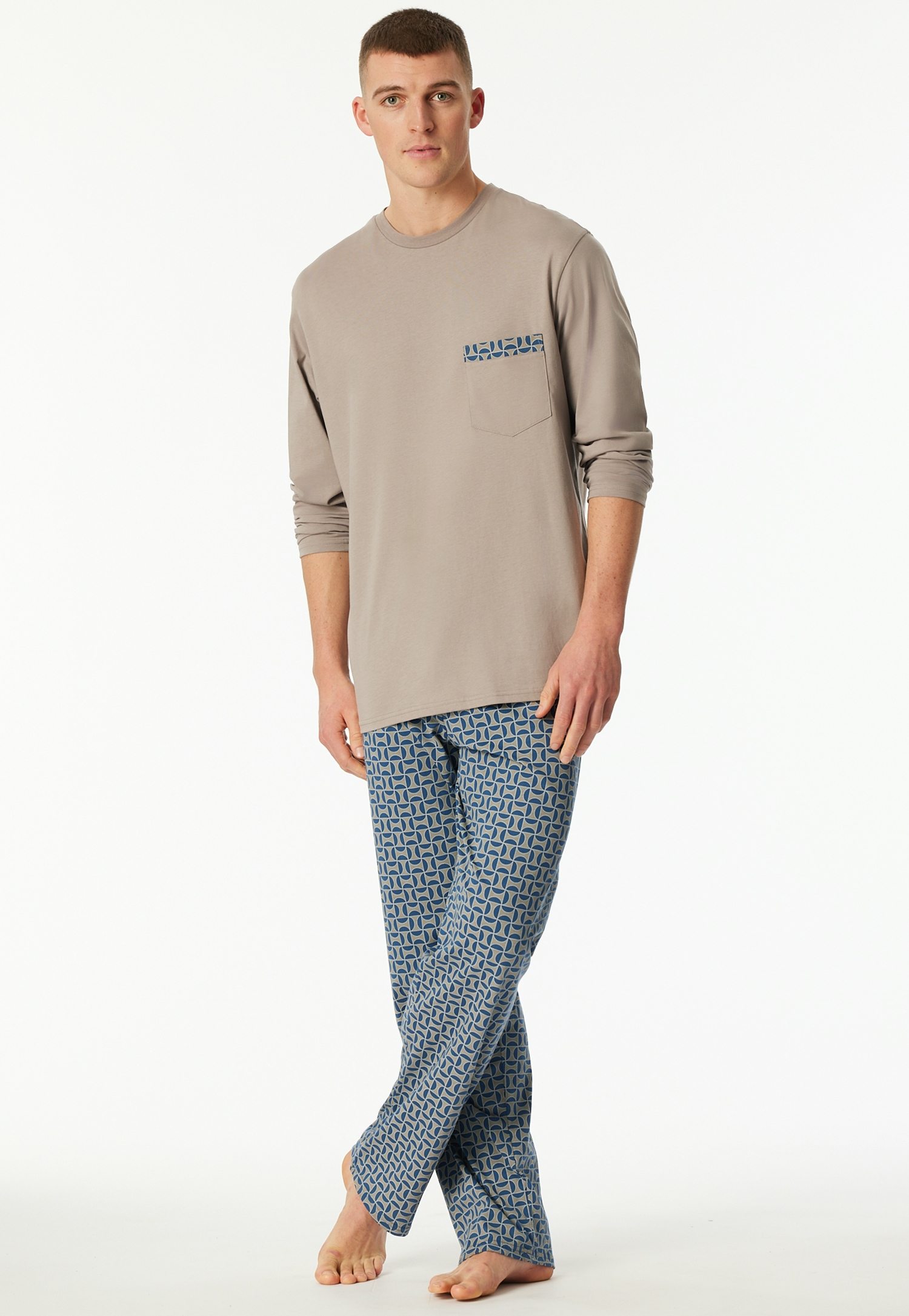 Schlafanzug lang