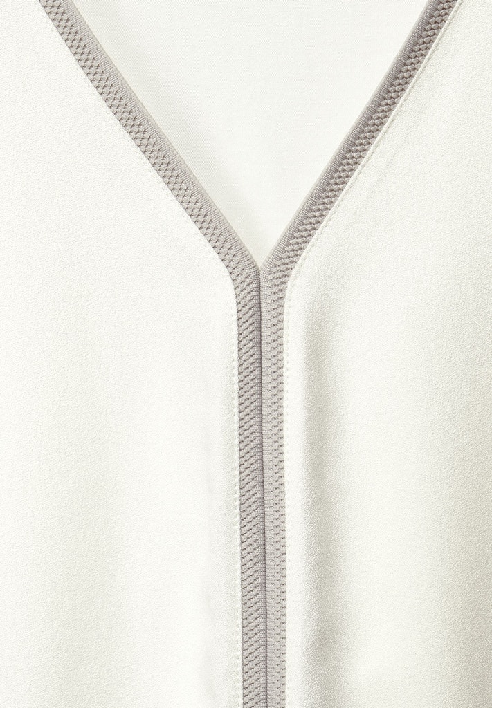 T-Shirt mit Rippdetail