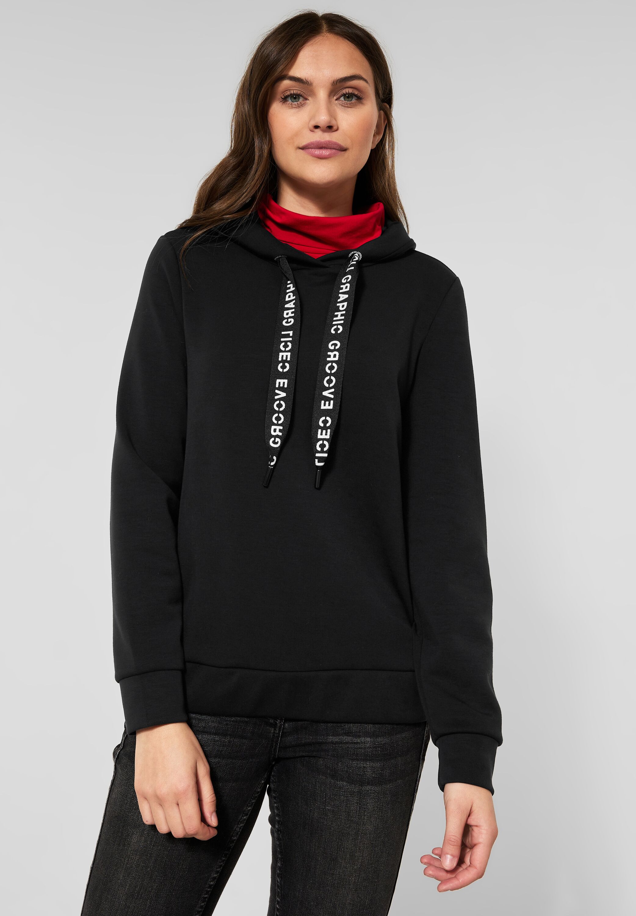 Sweatpullover mit Kapuze