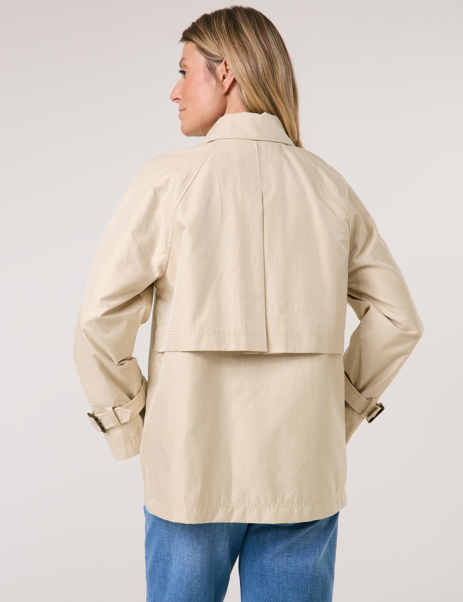 Outdoorjacke mit leichtem Glanz