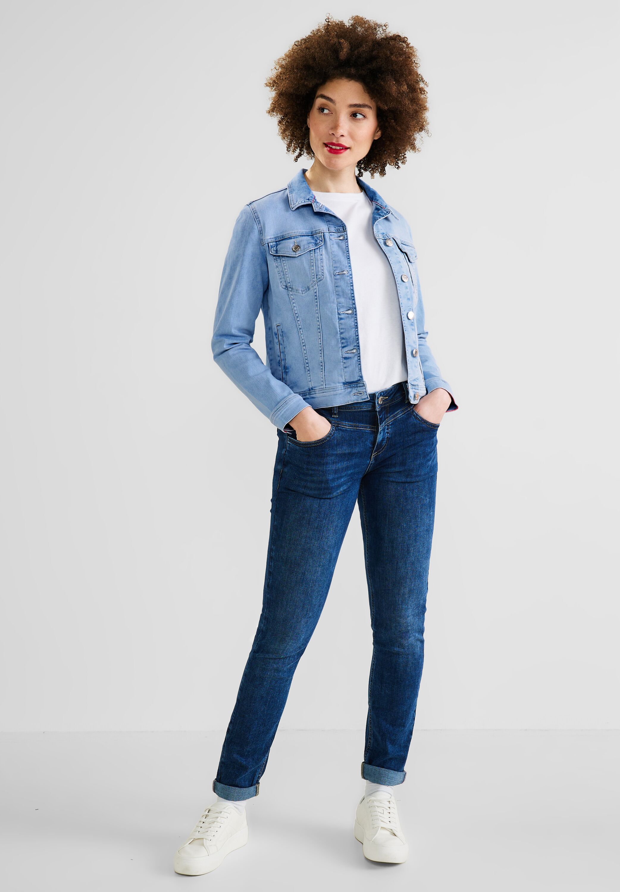 Jeansjacke in Hellblau