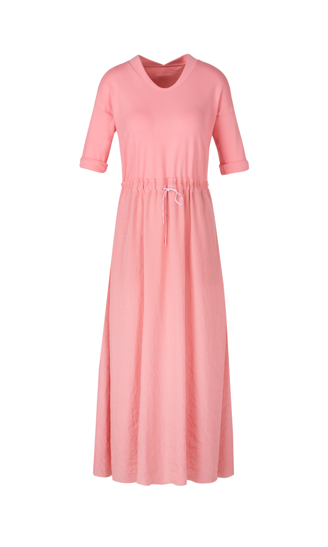 Kleid aus Materialmix