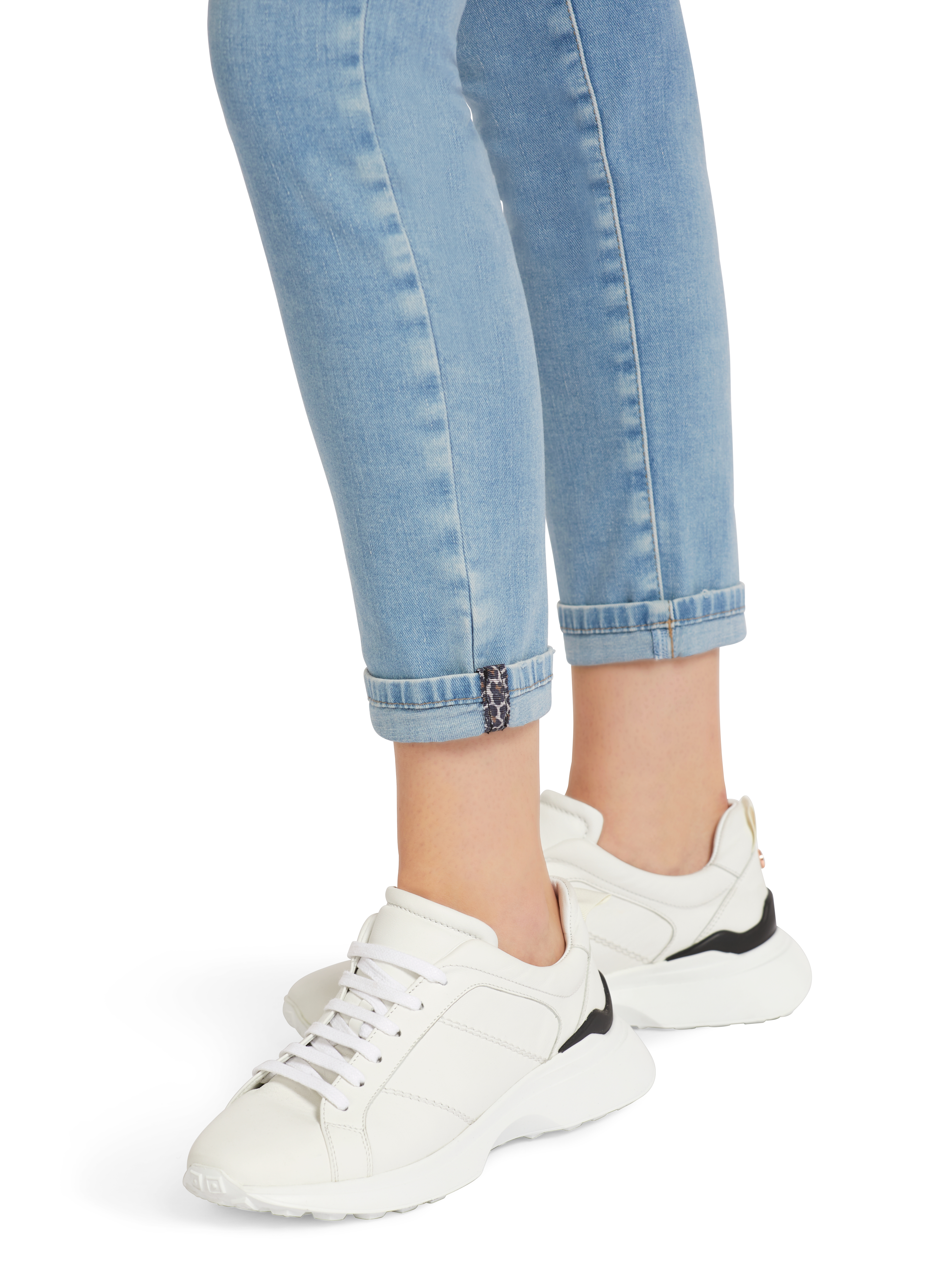 Jeans "Rethink Together"
