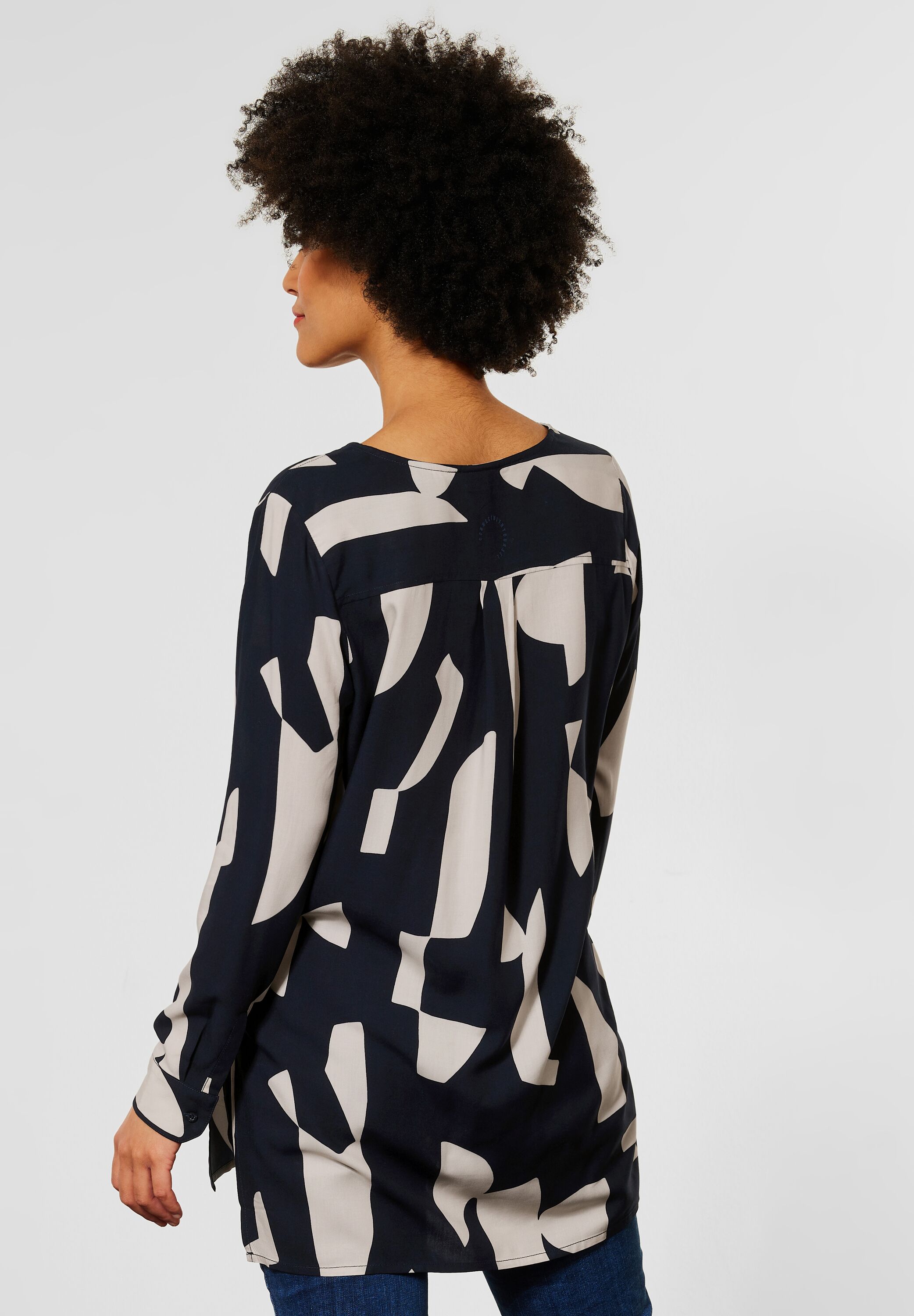 Longbluse mit Kellerfalte