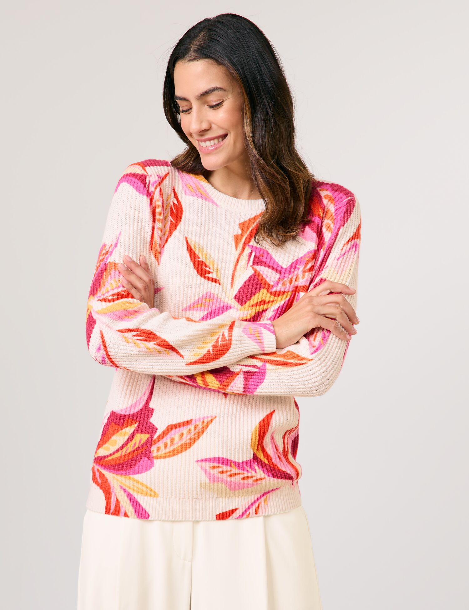 Floral gemusterter Pullover in Rippstrick