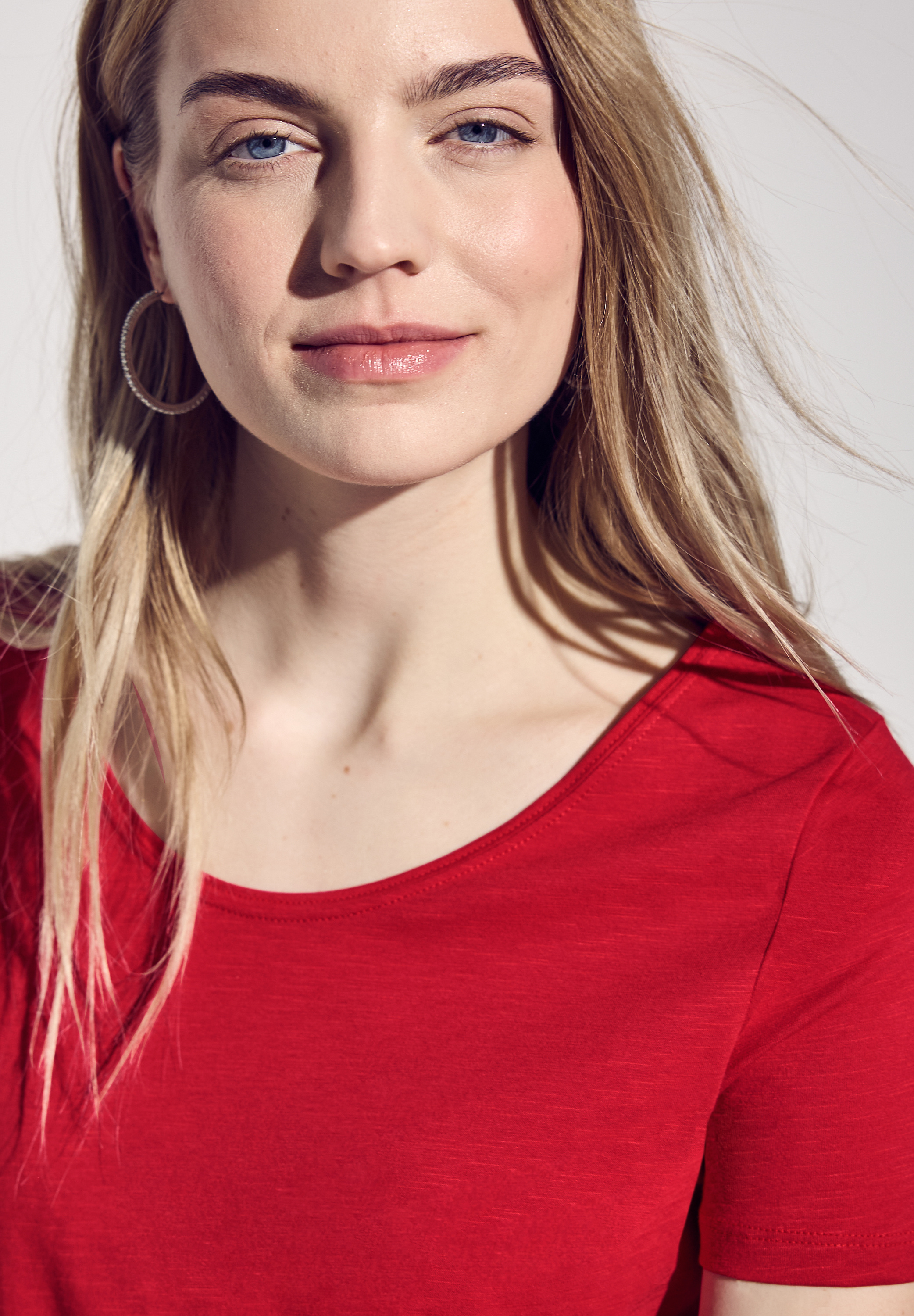 Basic T-Shirt in Unifarbe