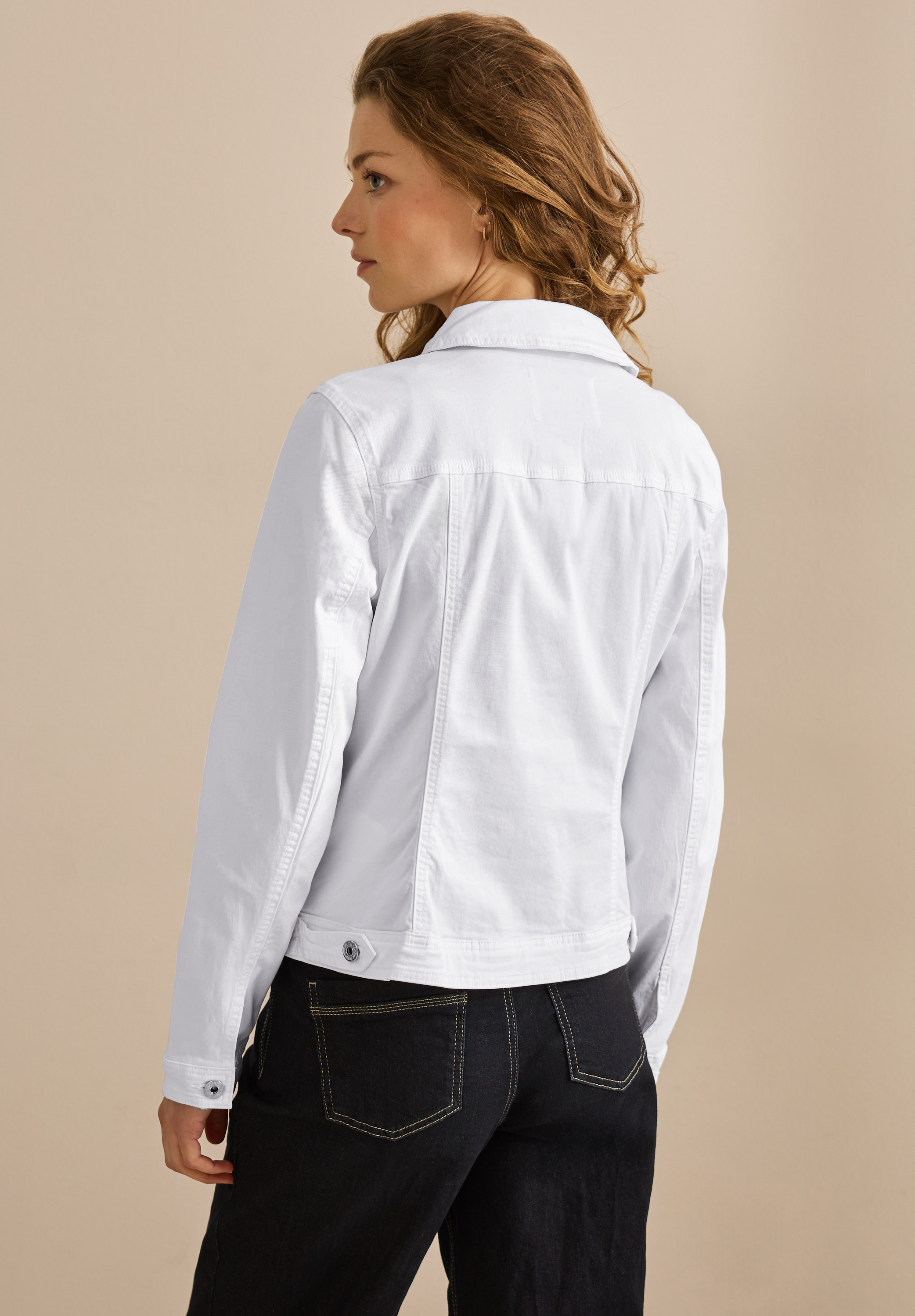 Jeansjacke mit Taschen