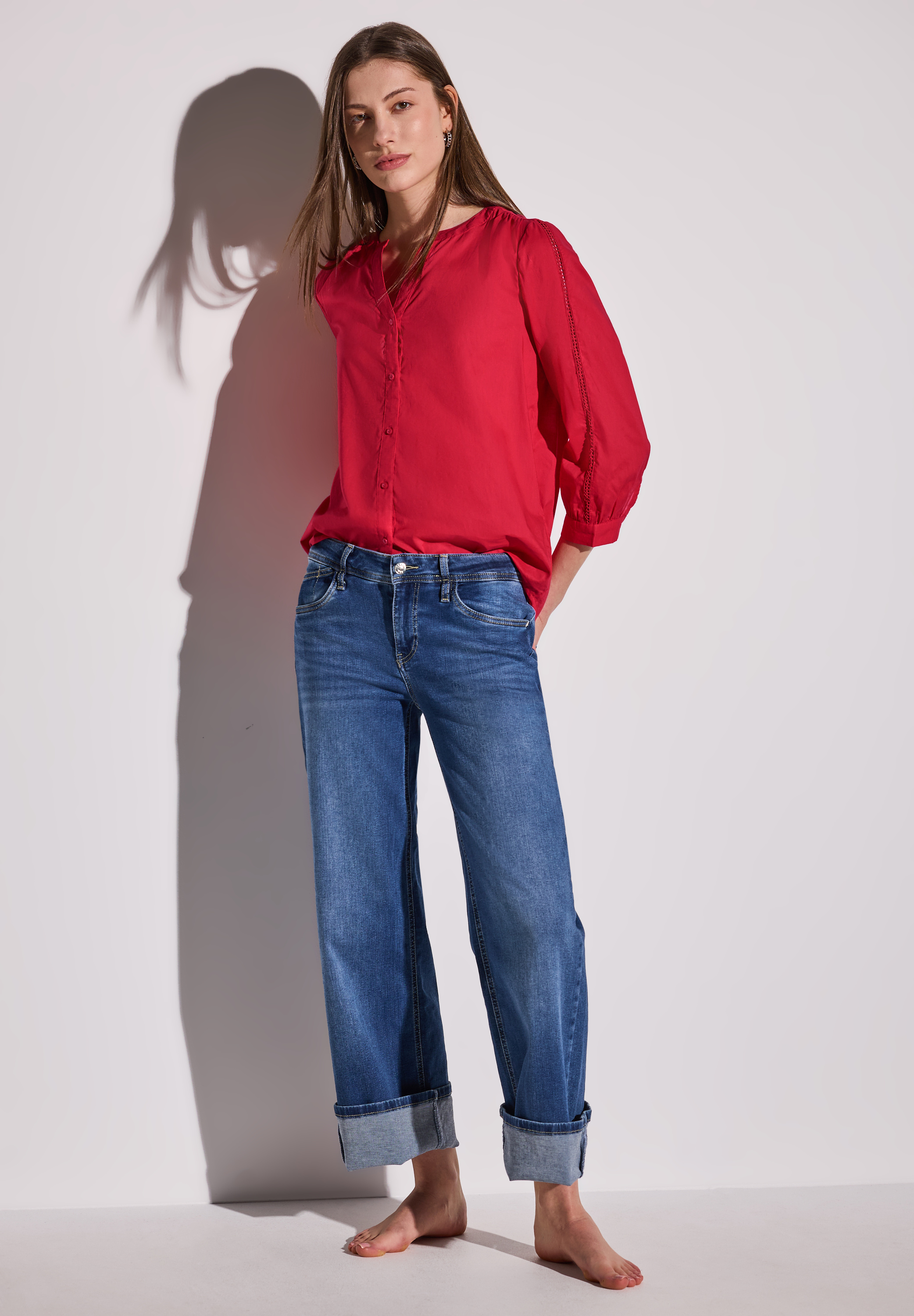 Bluse mit Tapedetails Bluse mit Tapedetails