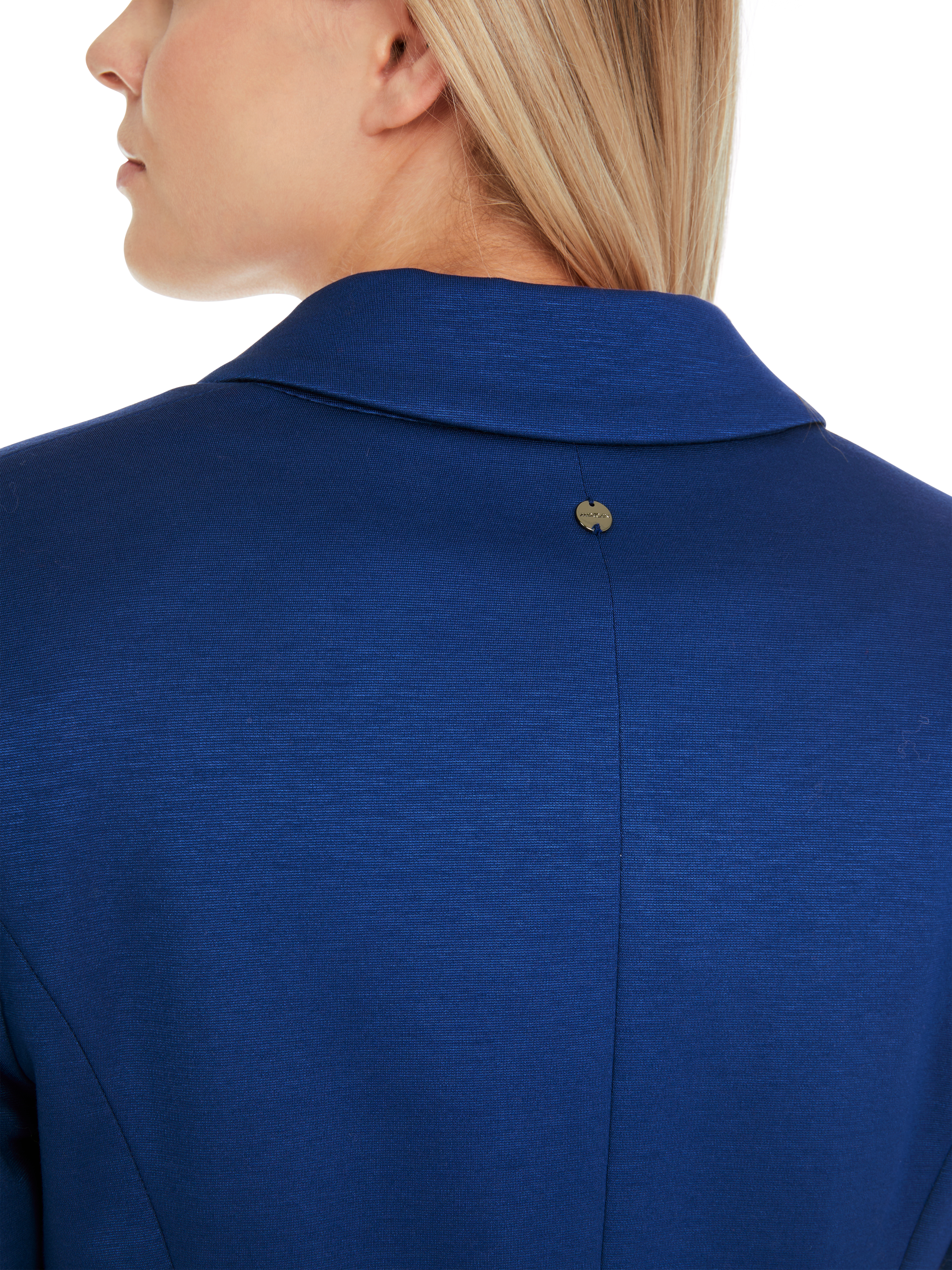 Körpernaher Blazer aus Jersey