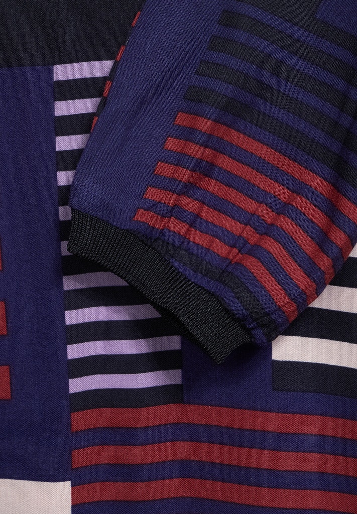 Bluse mit Streifen Print