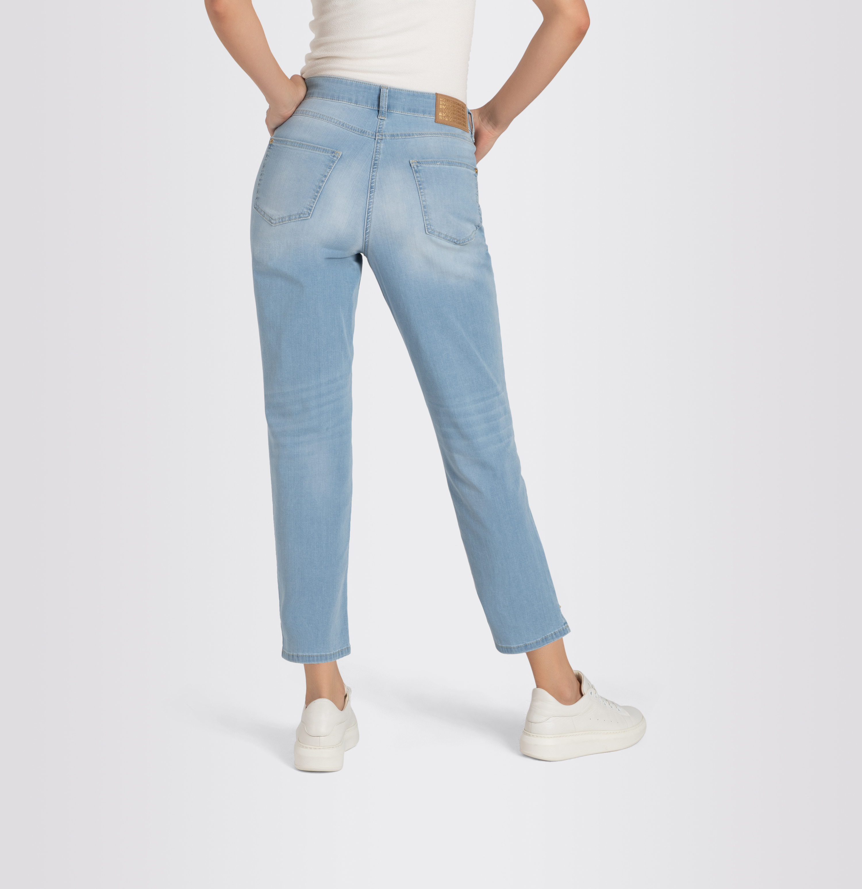 MAC JEANS - MELANIE 7/8, Super soft summer denim