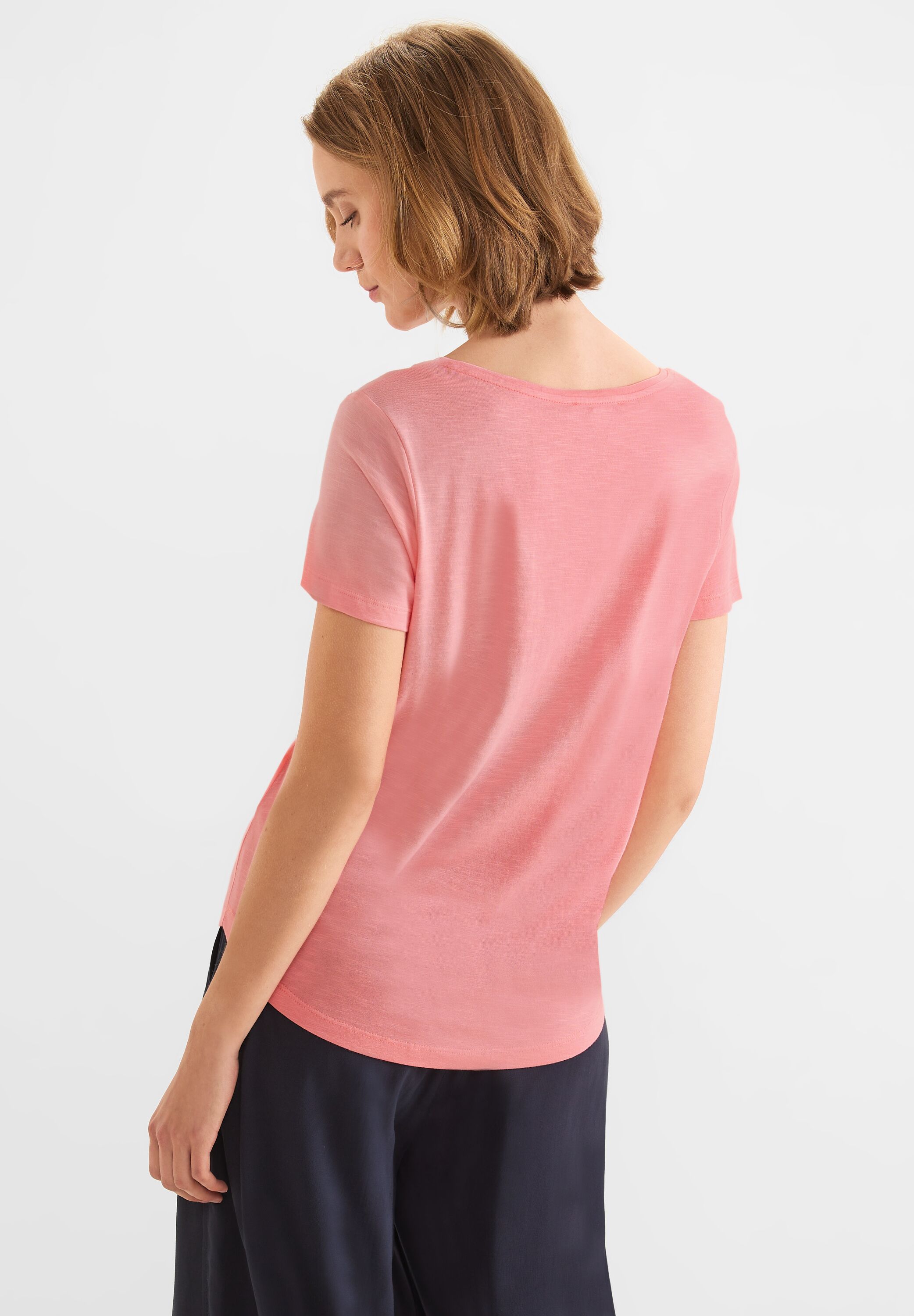 T-Shirt mit V-Ausschnitt